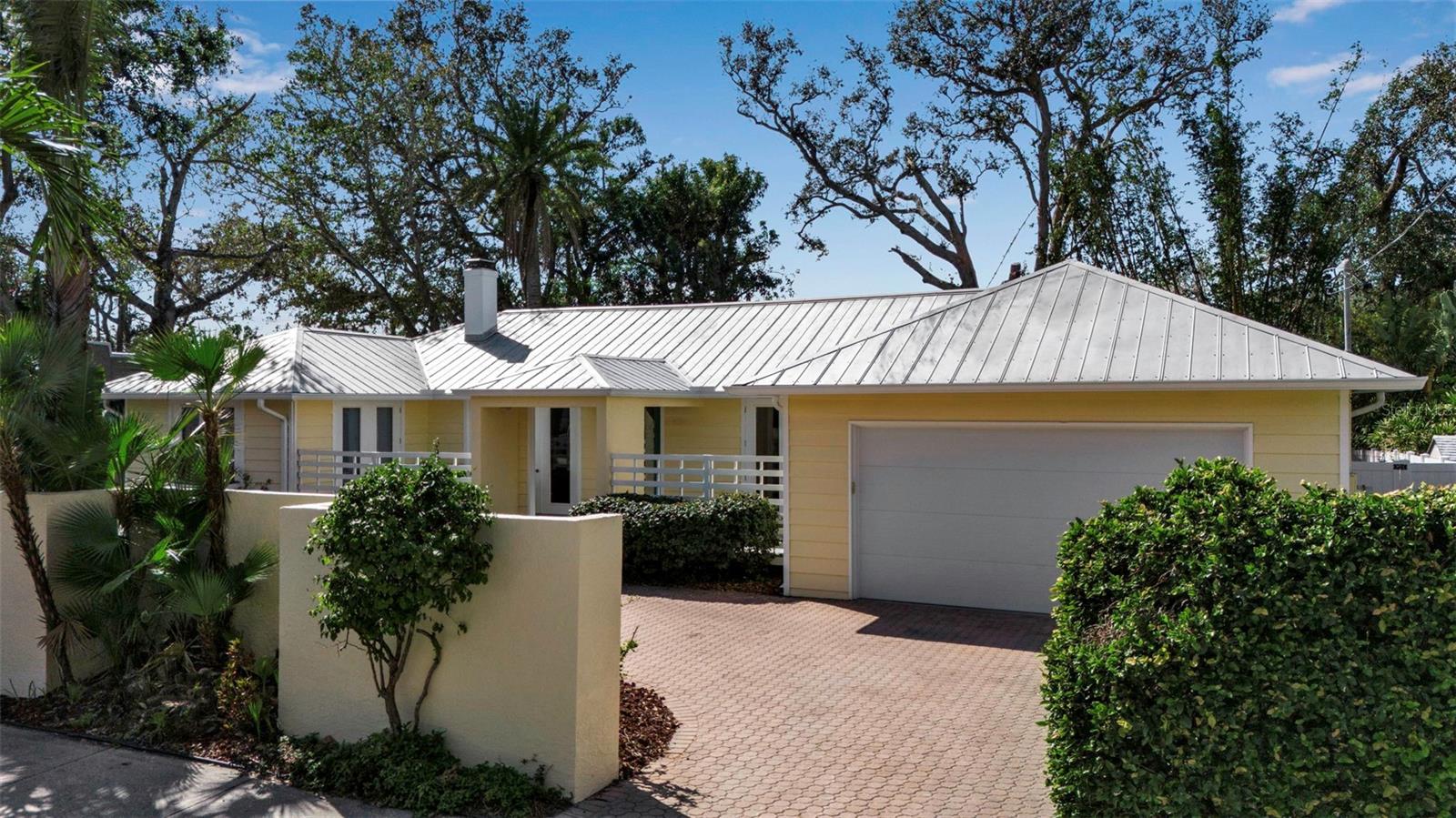 980 S ORANGE AVE, SARASOTA, FL, 34236