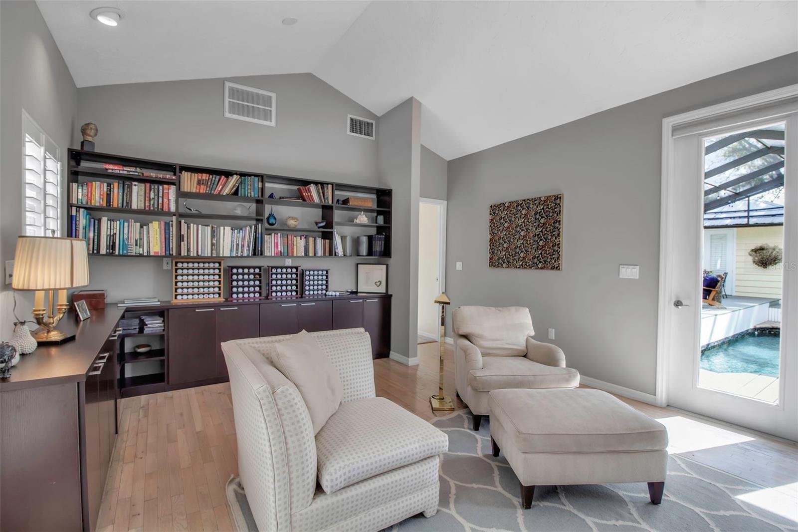 980 S ORANGE AVE, SARASOTA, FL, 34236