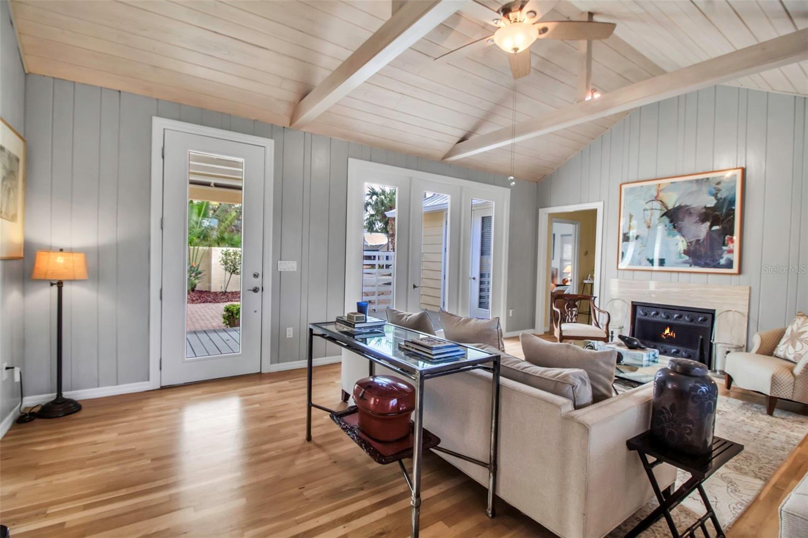 980 S ORANGE AVE, SARASOTA, FL, 34236