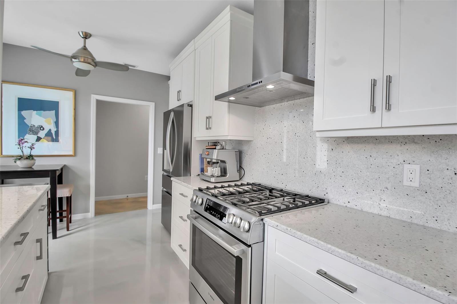 980 S ORANGE AVE, SARASOTA, FL, 34236