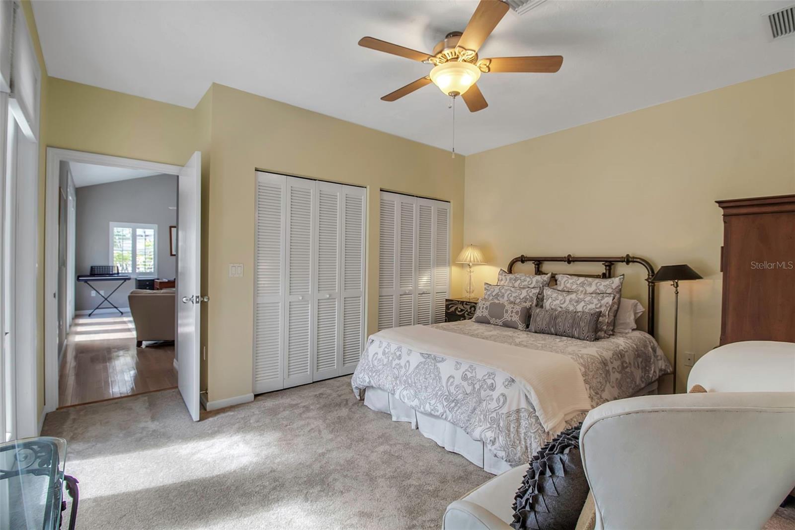 980 S ORANGE AVE, SARASOTA, FL, 34236