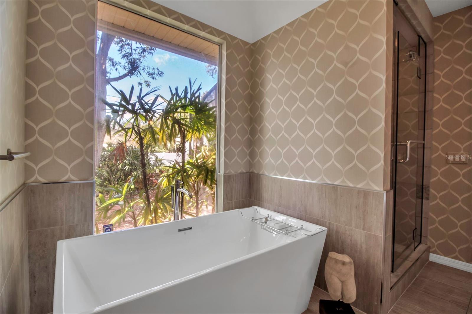 980 S ORANGE AVE, SARASOTA, FL, 34236