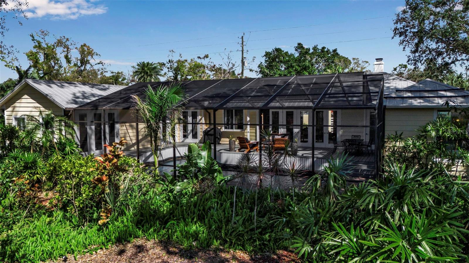 980 S ORANGE AVE, SARASOTA, FL, 34236