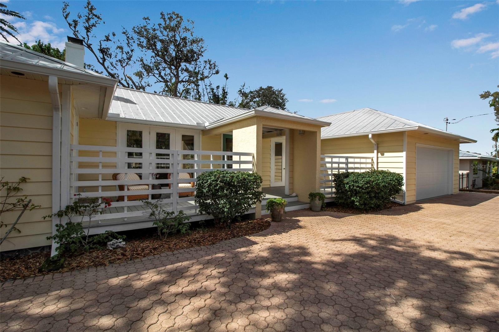 980 S ORANGE AVE, SARASOTA, FL, 34236