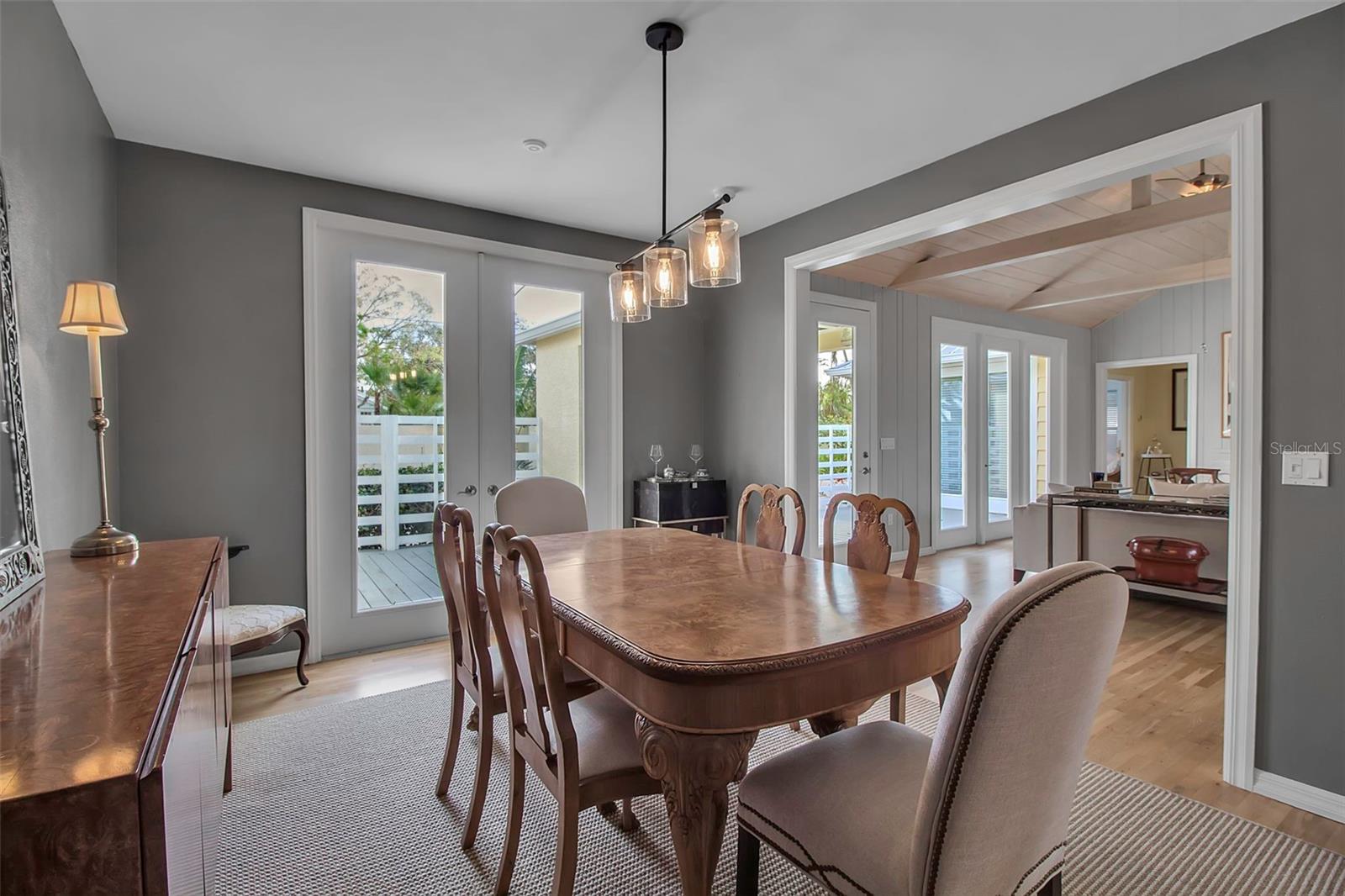 980 S ORANGE AVE, SARASOTA, FL, 34236