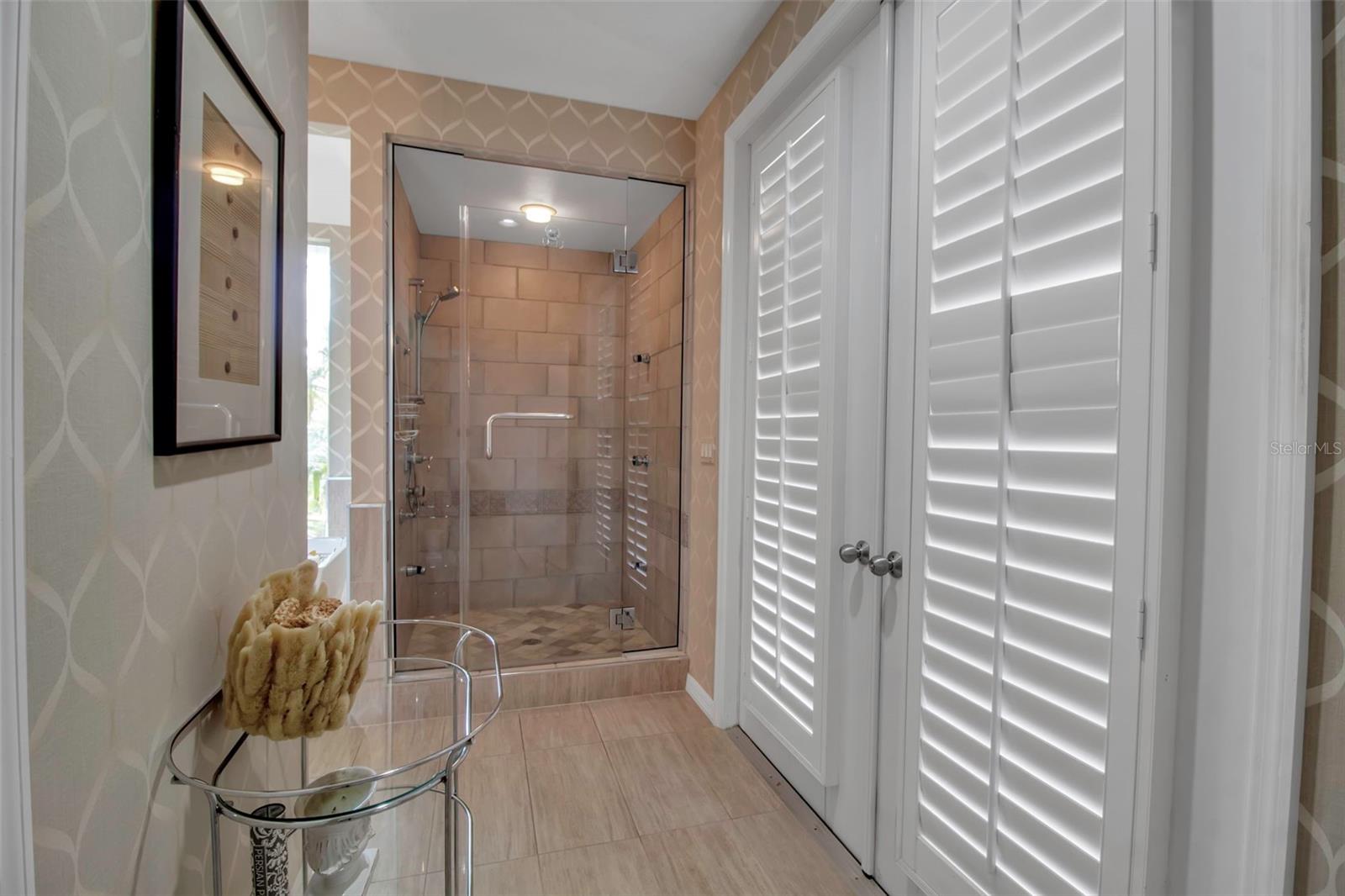 980 S ORANGE AVE, SARASOTA, FL, 34236