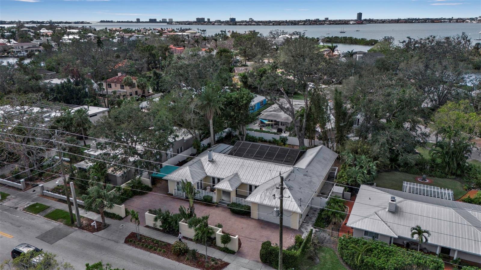 980 S ORANGE AVE, SARASOTA, FL, 34236