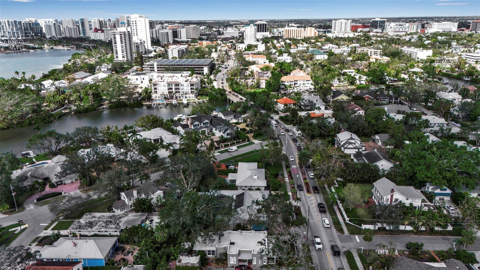 980 S ORANGE AVE, SARASOTA, FL, 34236
