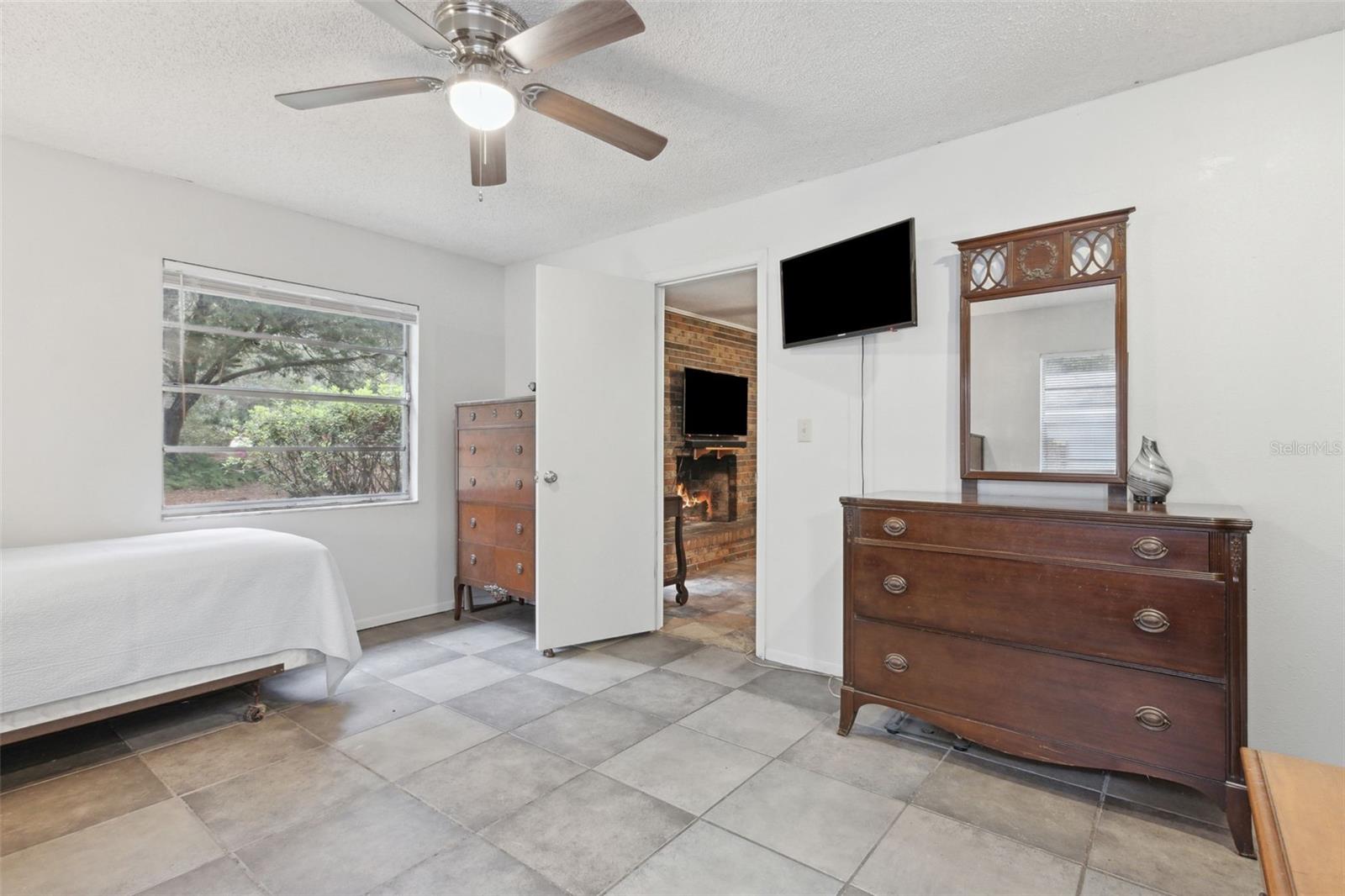 749 CASSADAGA RD, LAKE HELEN, FL, 32744