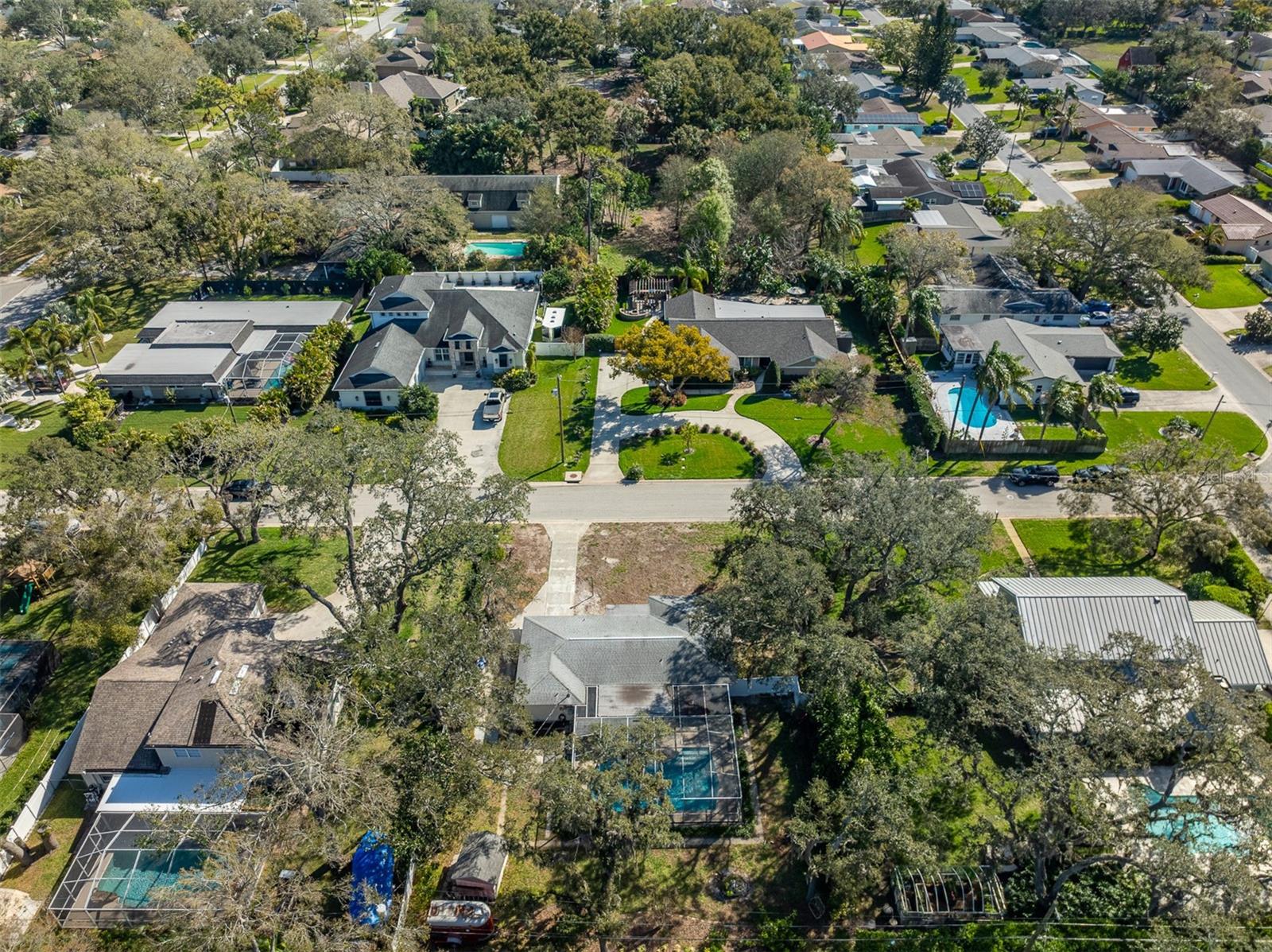 2050 NIGELS DR, DUNEDIN, FL, 34698