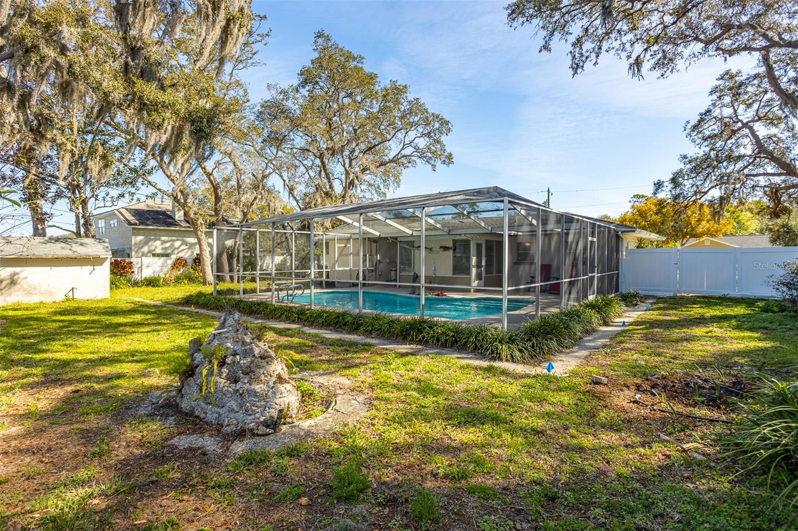 2050 NIGELS DR, DUNEDIN, FL, 34698
