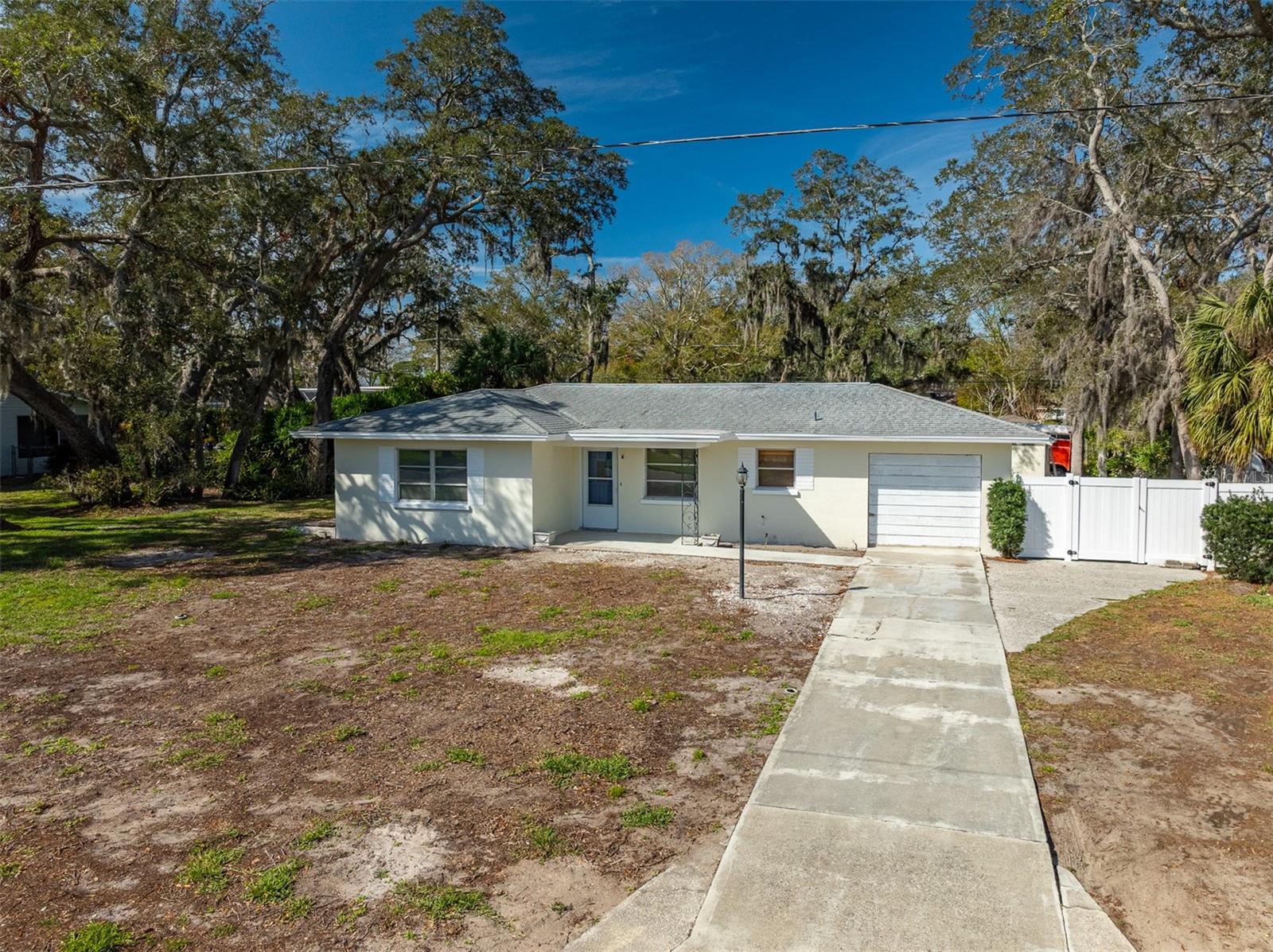 2050 NIGELS DR, DUNEDIN, FL, 34698