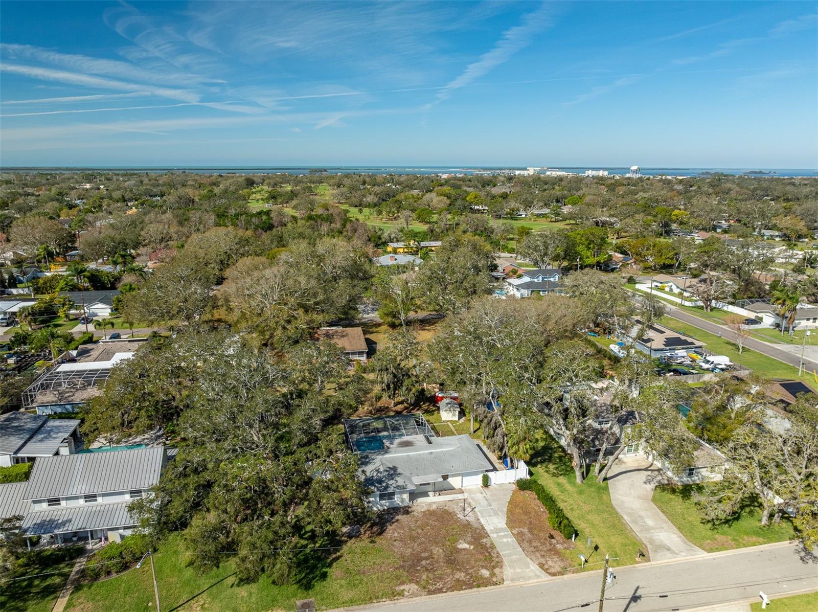 2050 NIGELS DR, DUNEDIN, FL, 34698