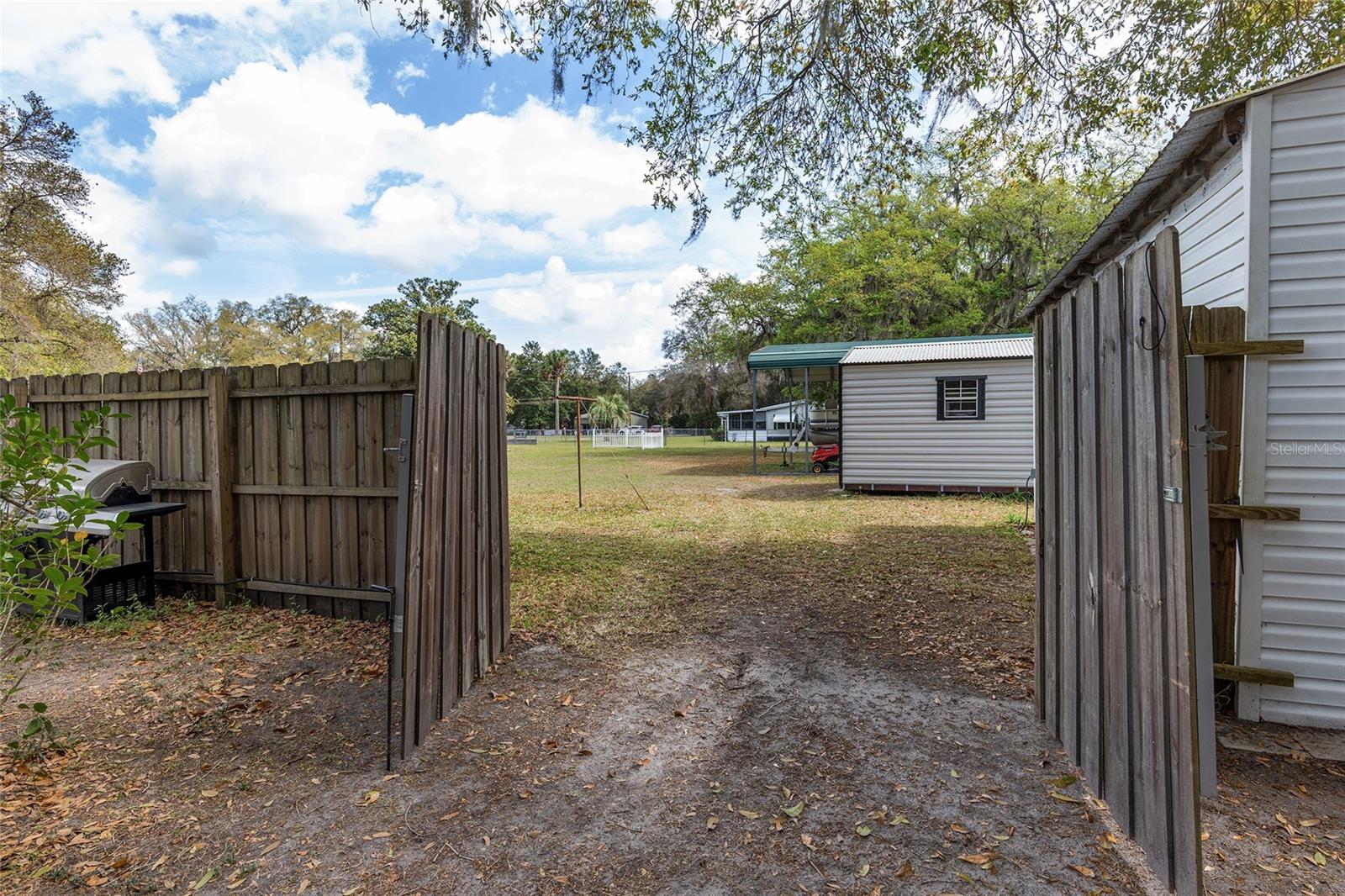 15375 NE 148TH TER, FORT MC COY, FL, 32134