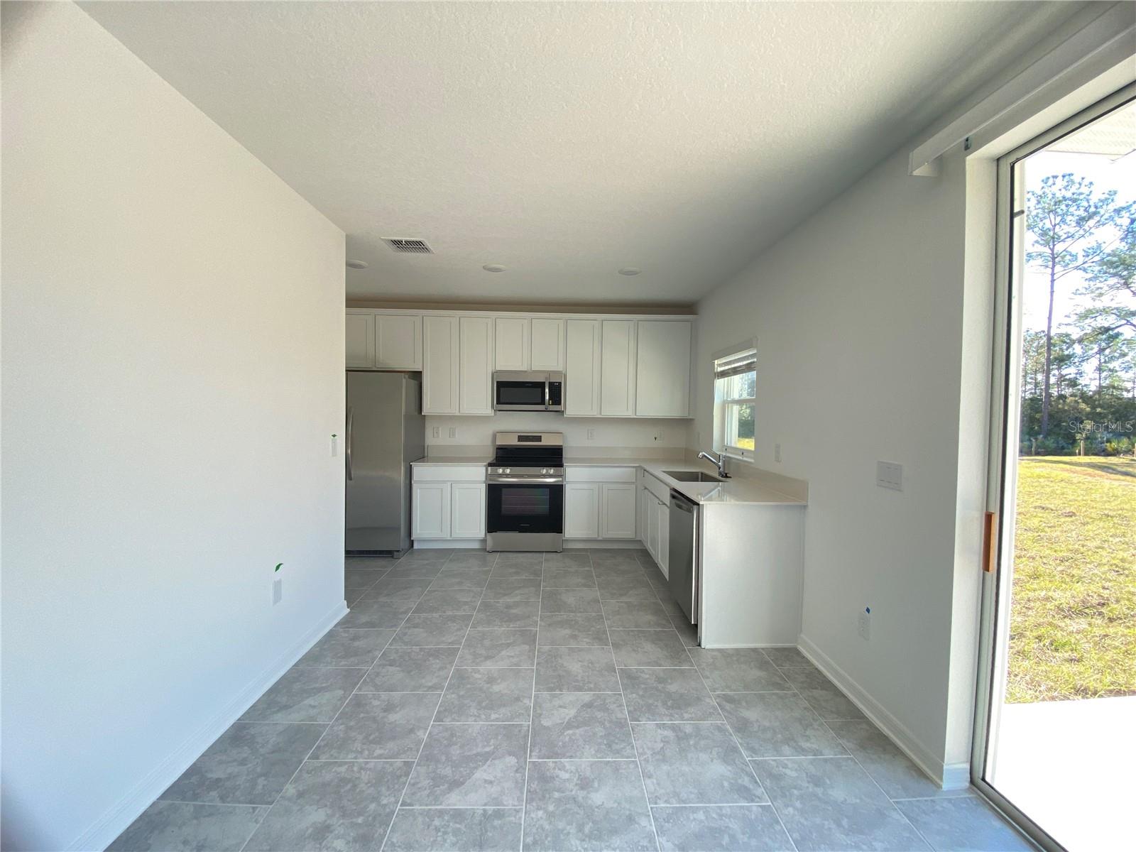 3947 WILLOWBROOK DR, EDGEWATER, FL, 32141