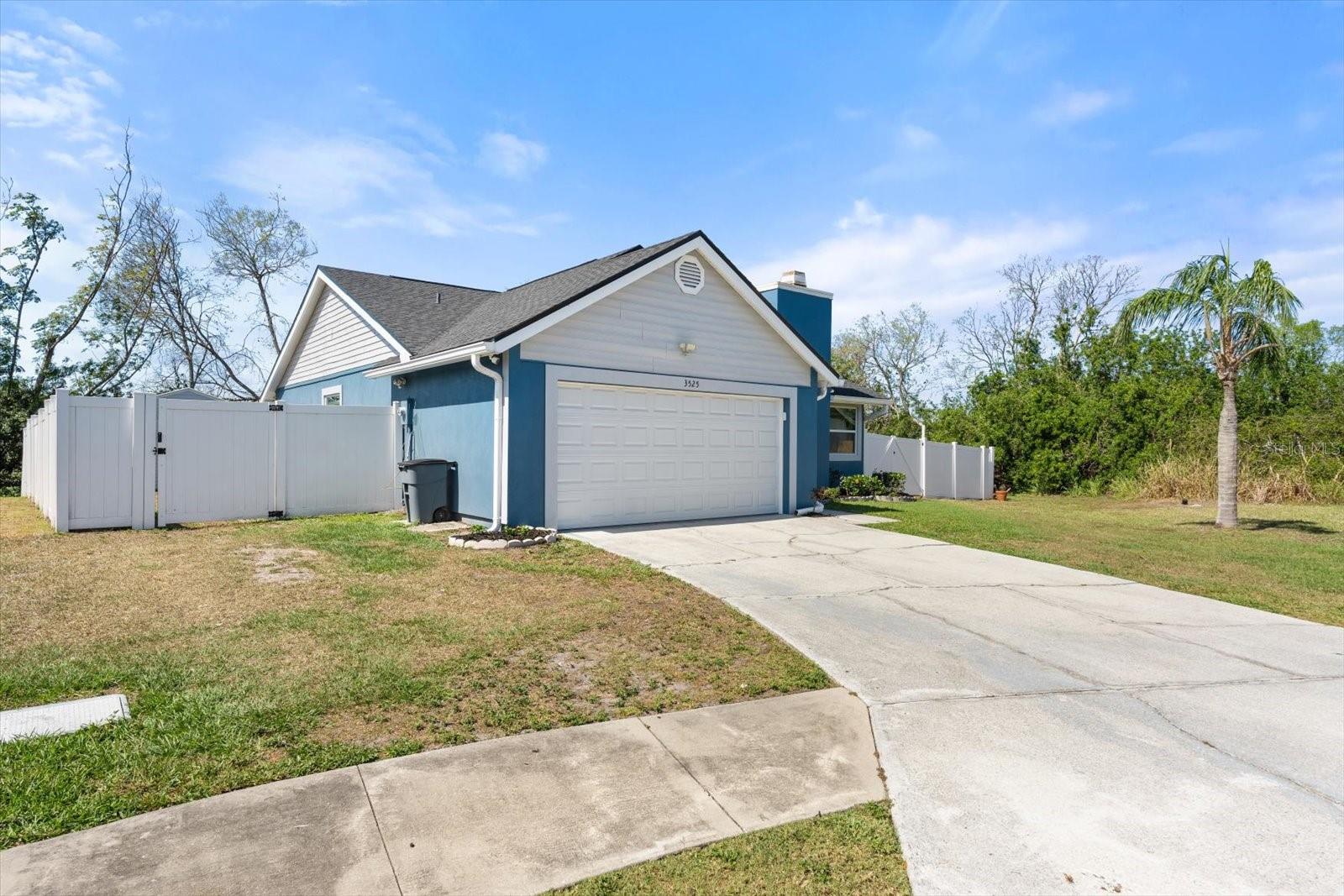 3525 65TH AVENUE CIR E, SARASOTA, FL, 34243