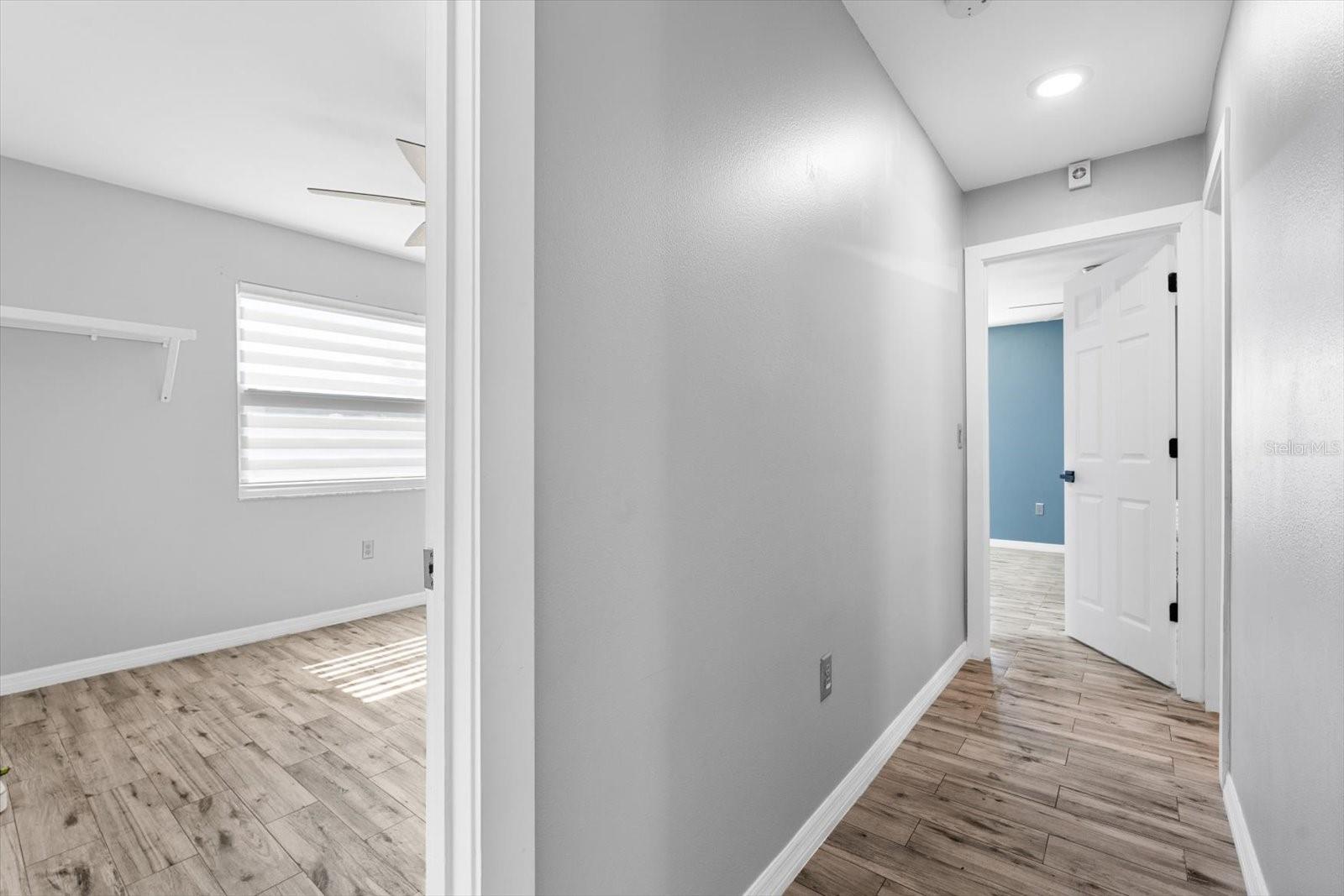 3525 65TH AVENUE CIR E, SARASOTA, FL, 34243