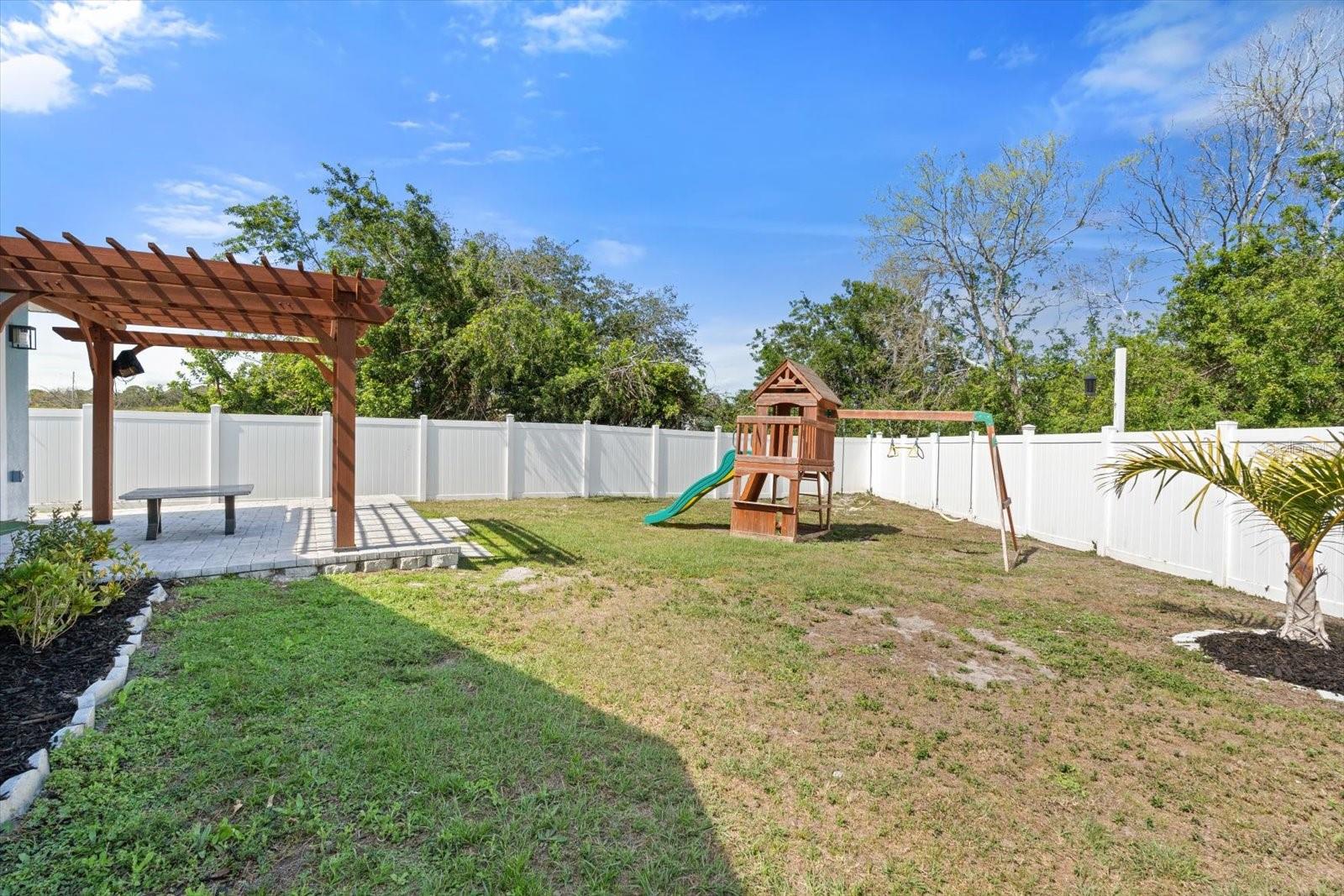 3525 65TH AVENUE CIR E, SARASOTA, FL, 34243