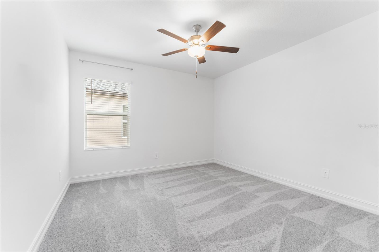 18255 SERENE LAKE LOOP, LUTZ, FL, 33548