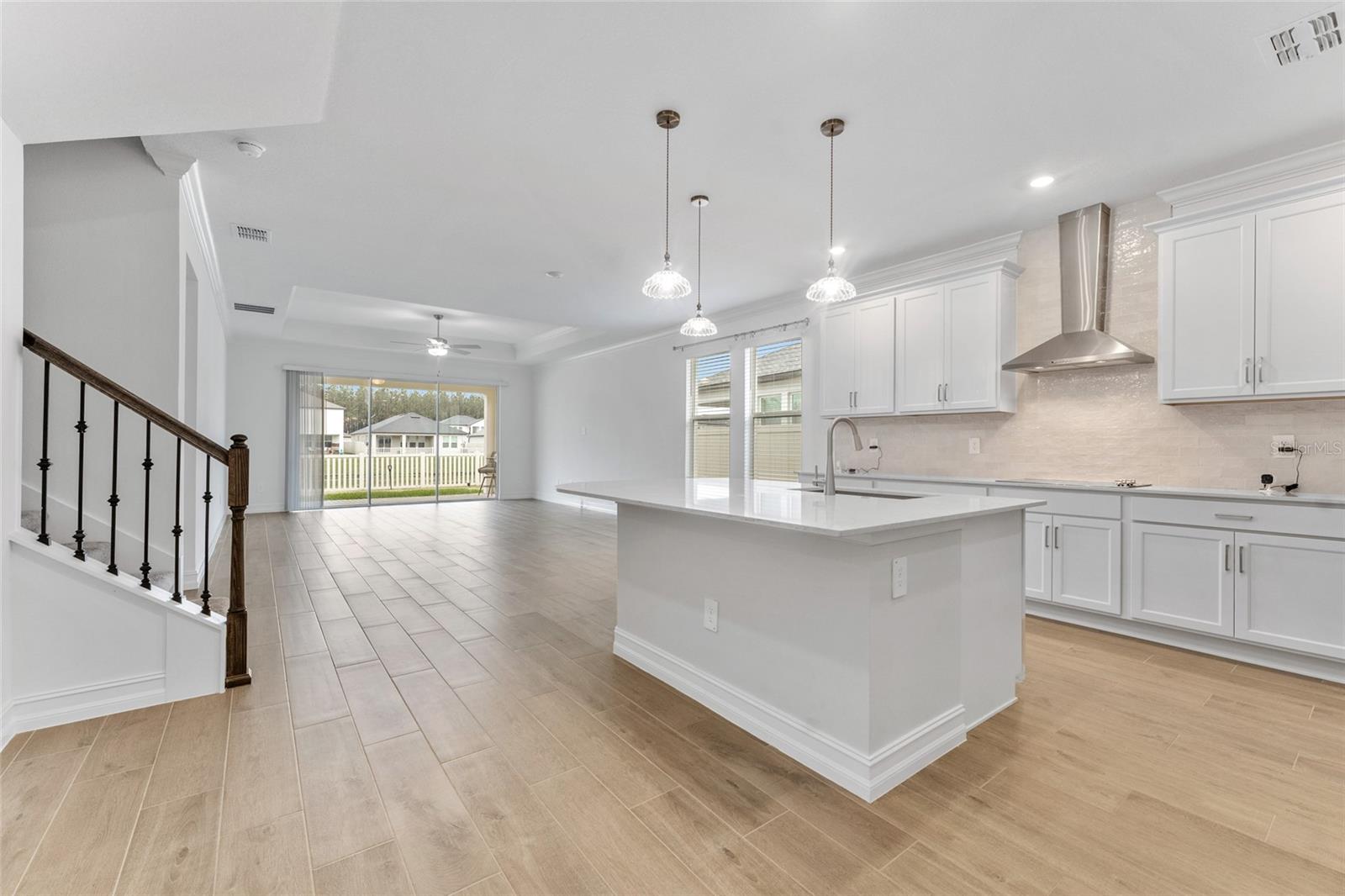 18255 SERENE LAKE LOOP, LUTZ, FL, 33548