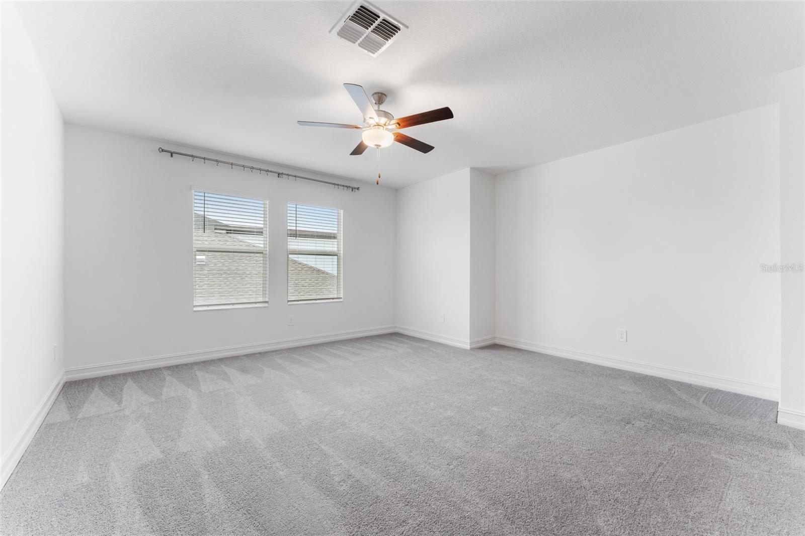 18255 SERENE LAKE LOOP, LUTZ, FL, 33548