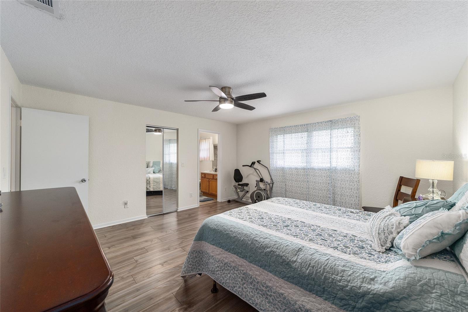 8677 SW 95TH LN #E, OCALA, FL, 34481