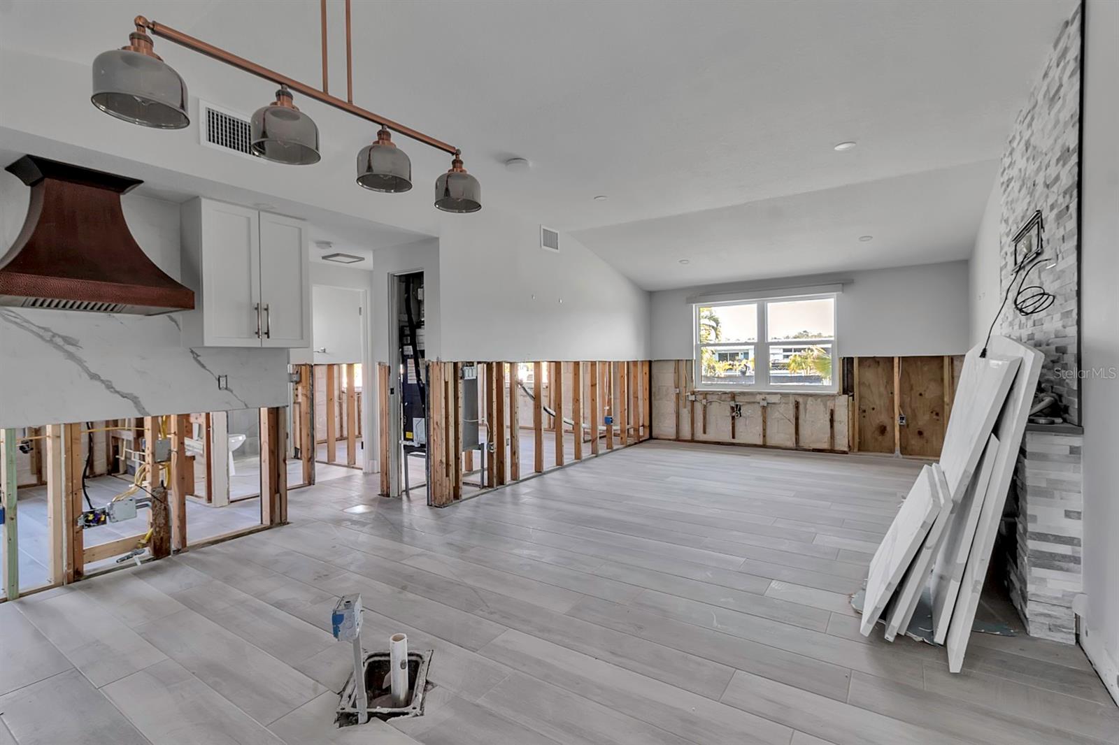 765 SAINT JUDES DR N, LONGBOAT KEY, FL, 34228