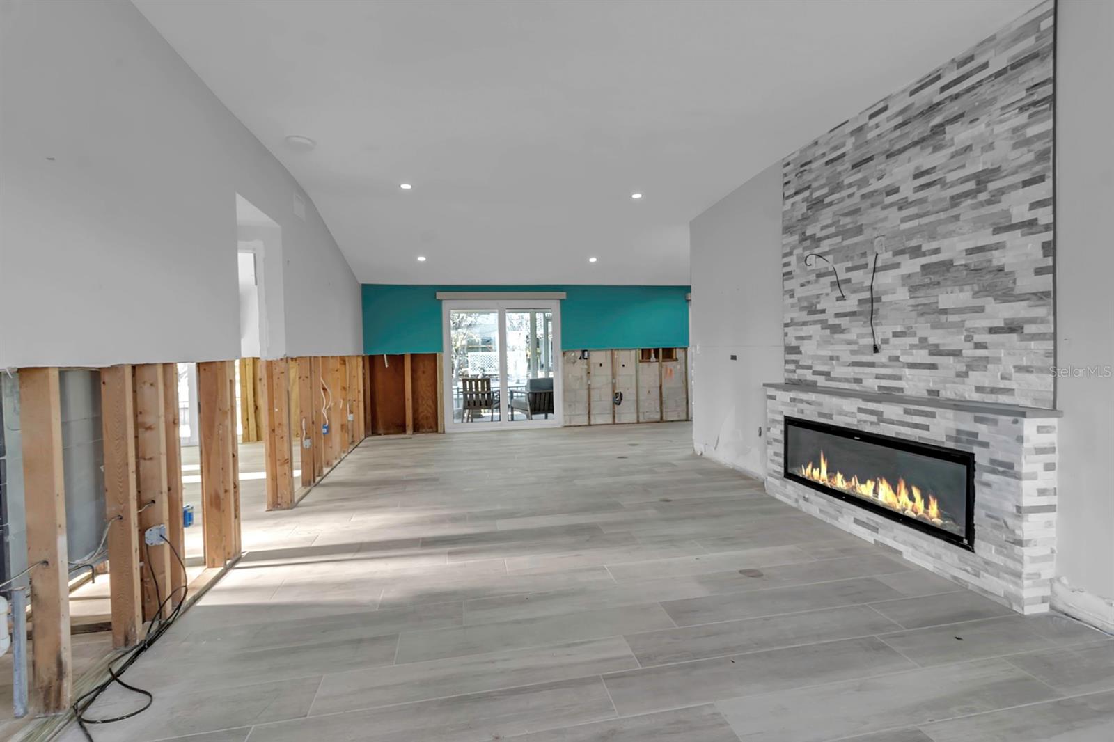 765 SAINT JUDES DR N, LONGBOAT KEY, FL, 34228