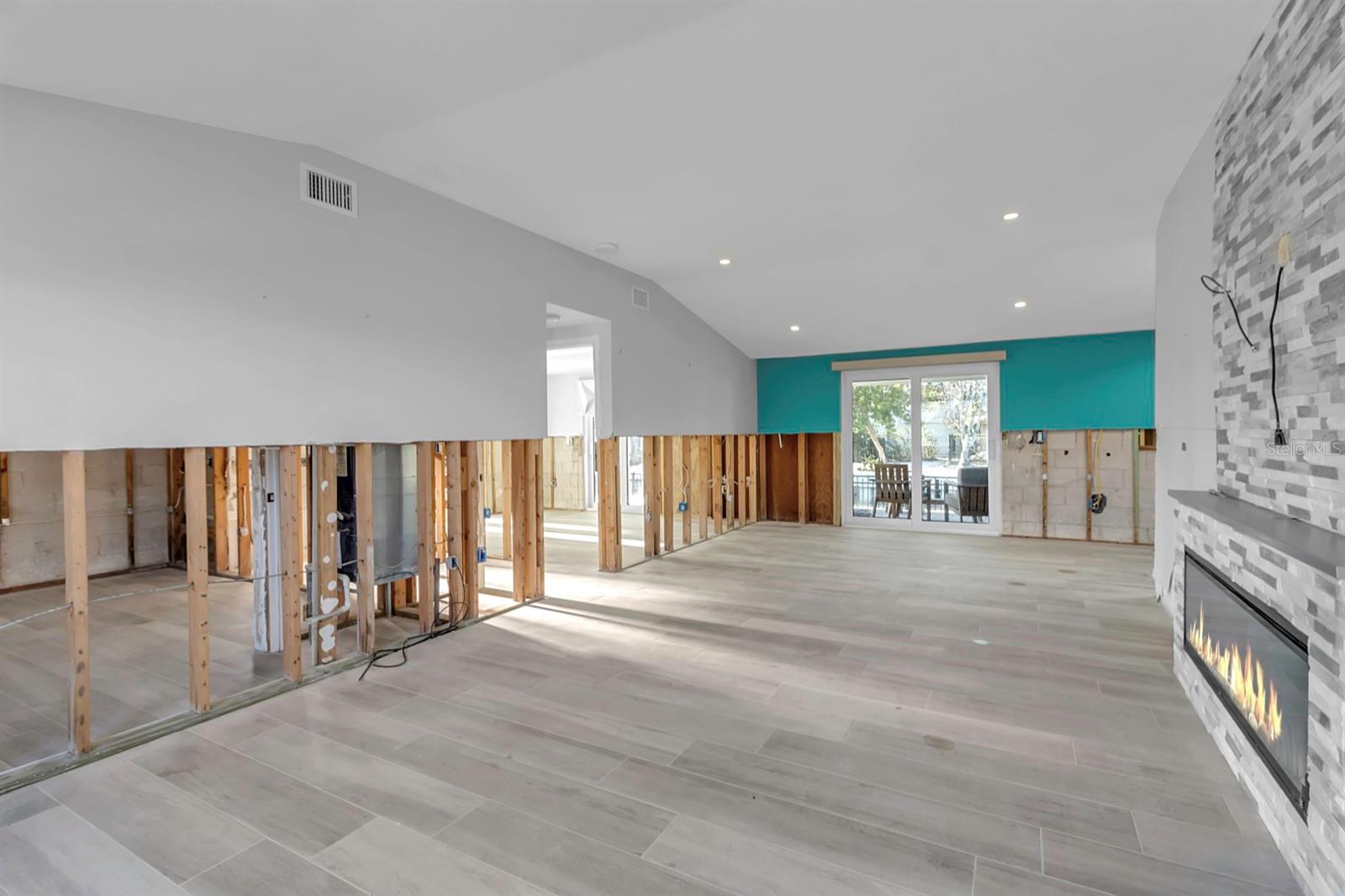 765 SAINT JUDES DR N, LONGBOAT KEY, FL, 34228