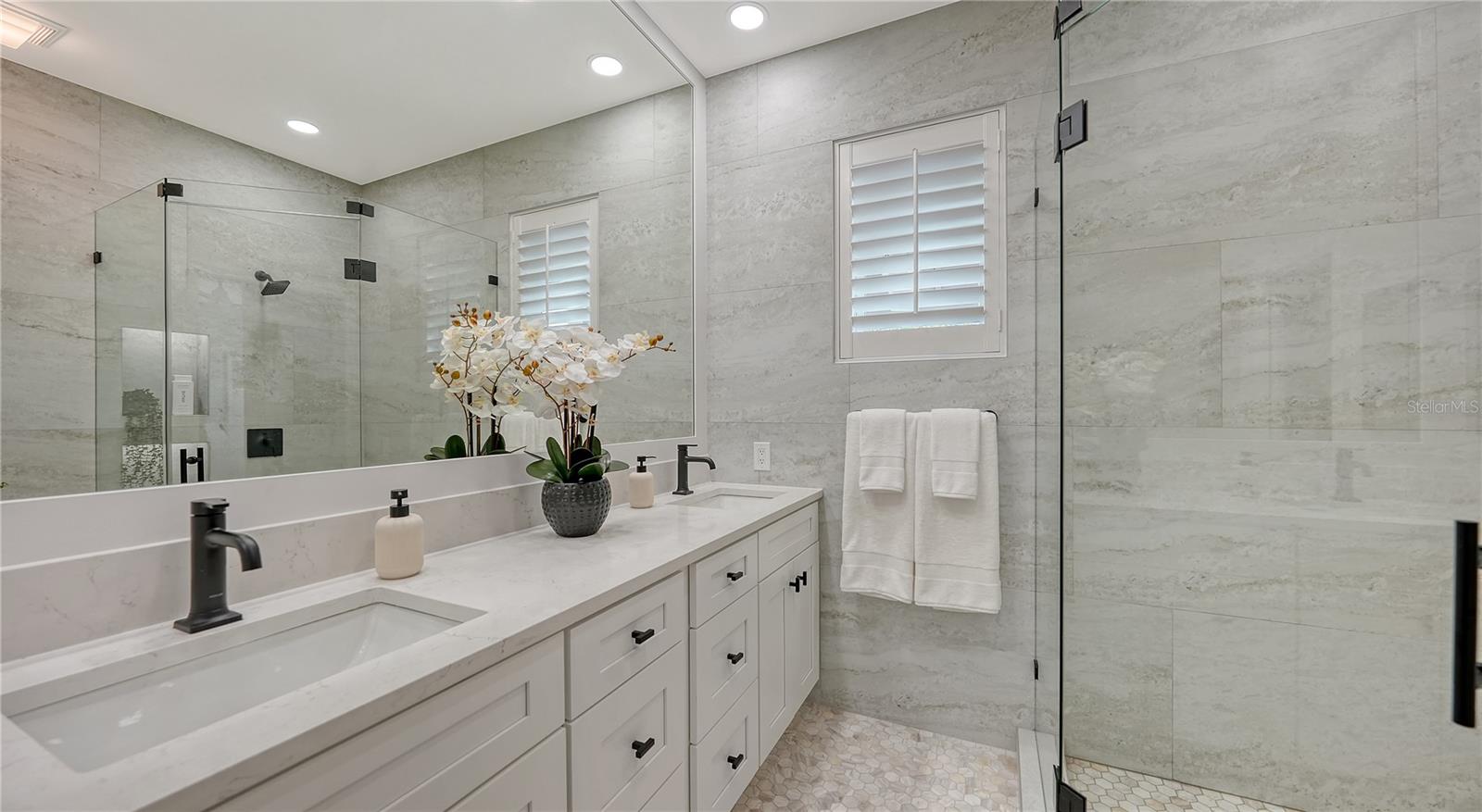 3540 MISTLETOE LN, LONGBOAT KEY, FL, 34228