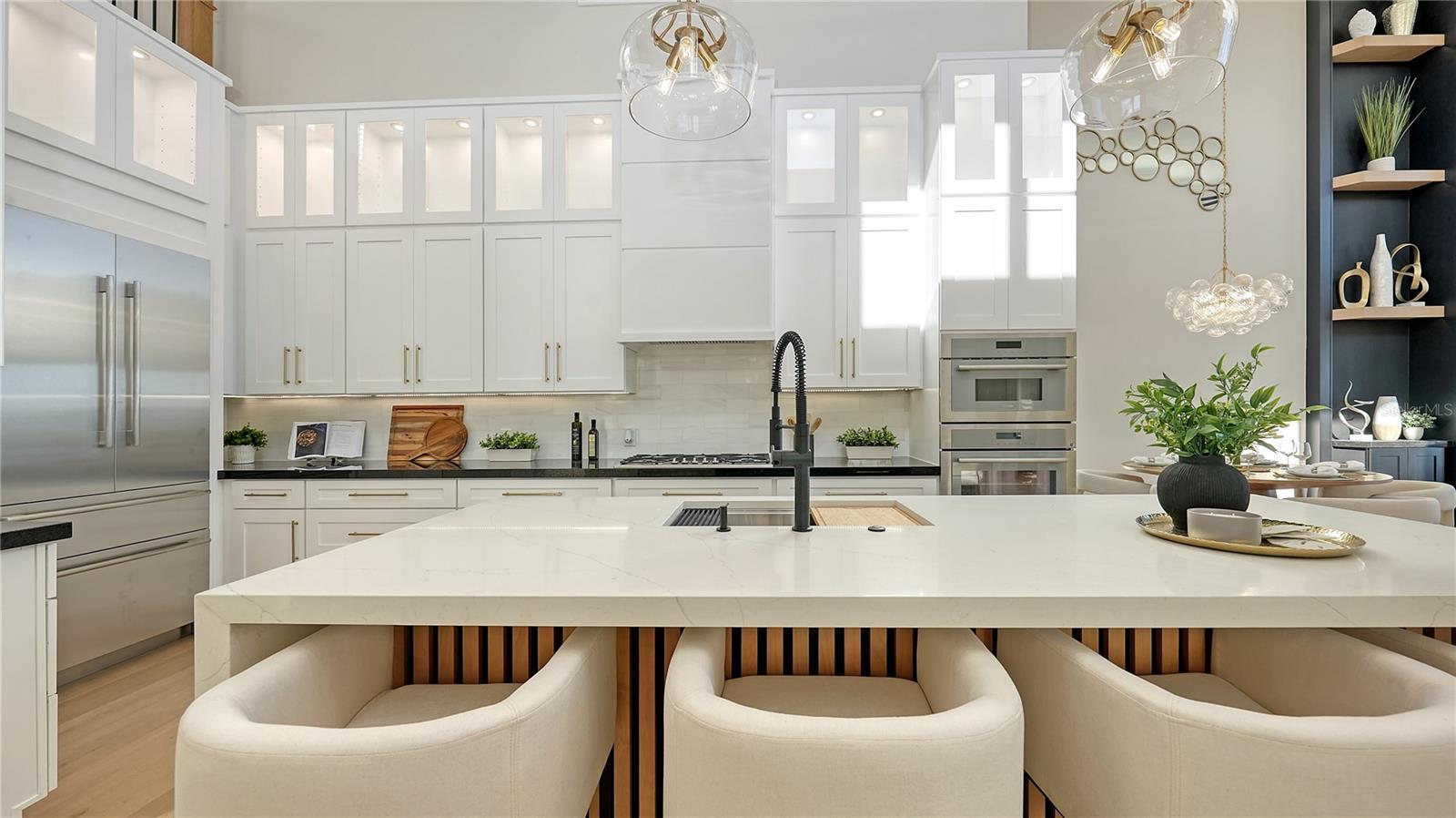 3540 MISTLETOE LN, LONGBOAT KEY, FL, 34228