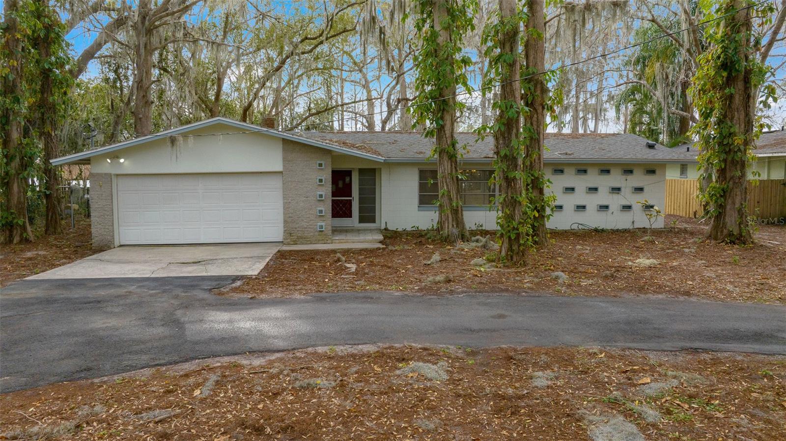 30713 GEORGE DR, TAVARES, FL, 32778