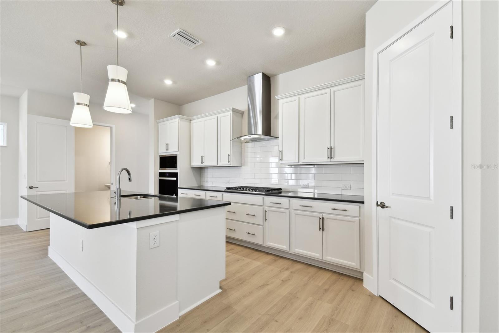 7266 KODIAK LN, SARASOTA, FL, 34240