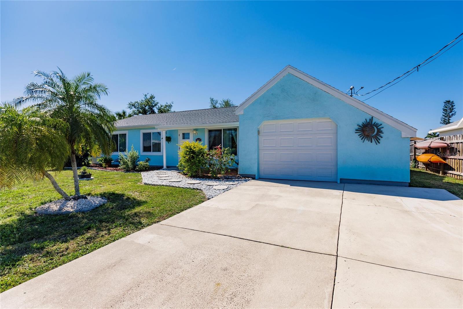 19261 PALMDALE CT, PORT CHARLOTTE, FL, 33948