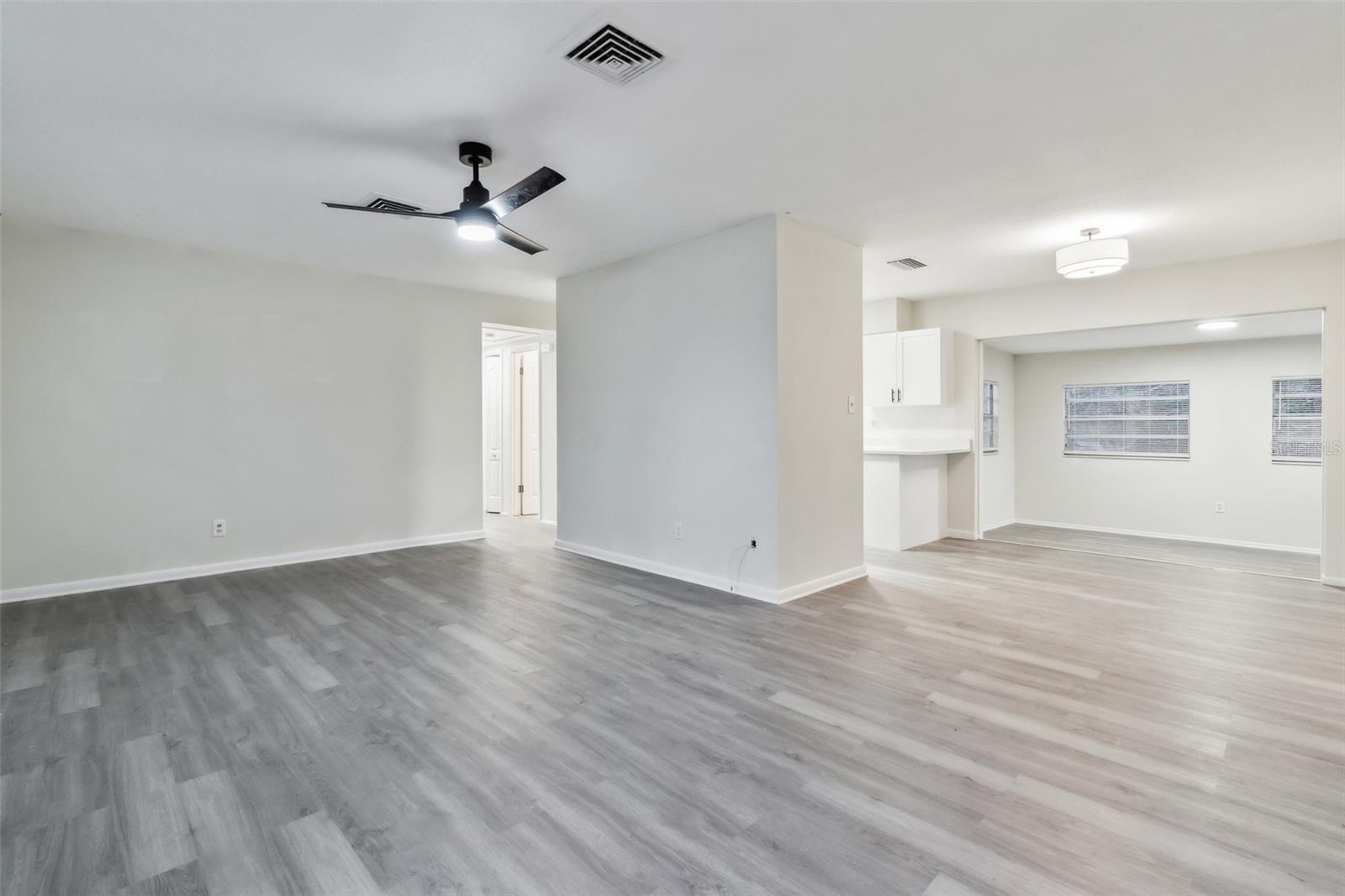 2070 68TH TER S, ST PETERSBURG, FL, 33712