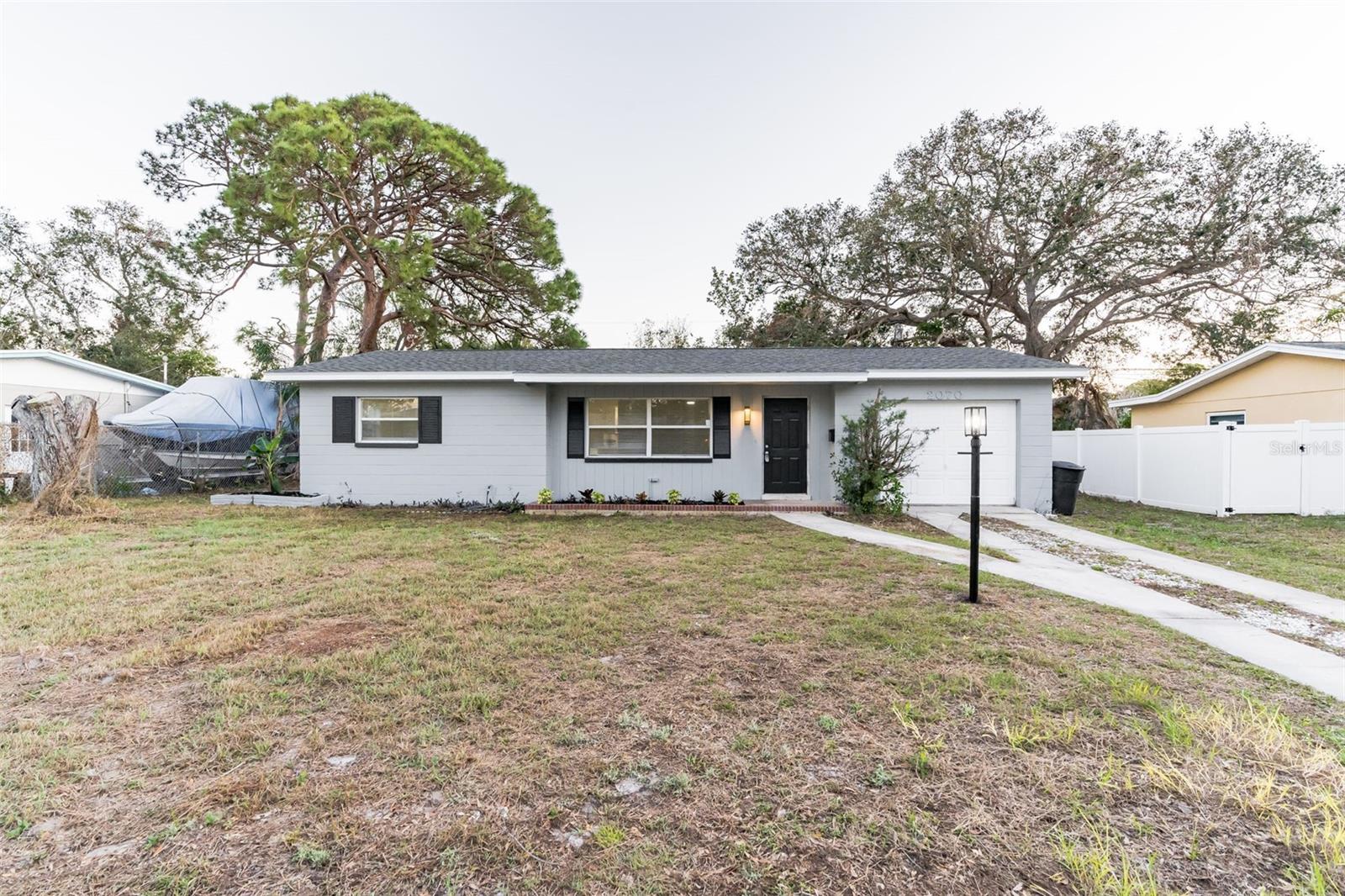2070 68TH TER S, ST PETERSBURG, FL, 33712