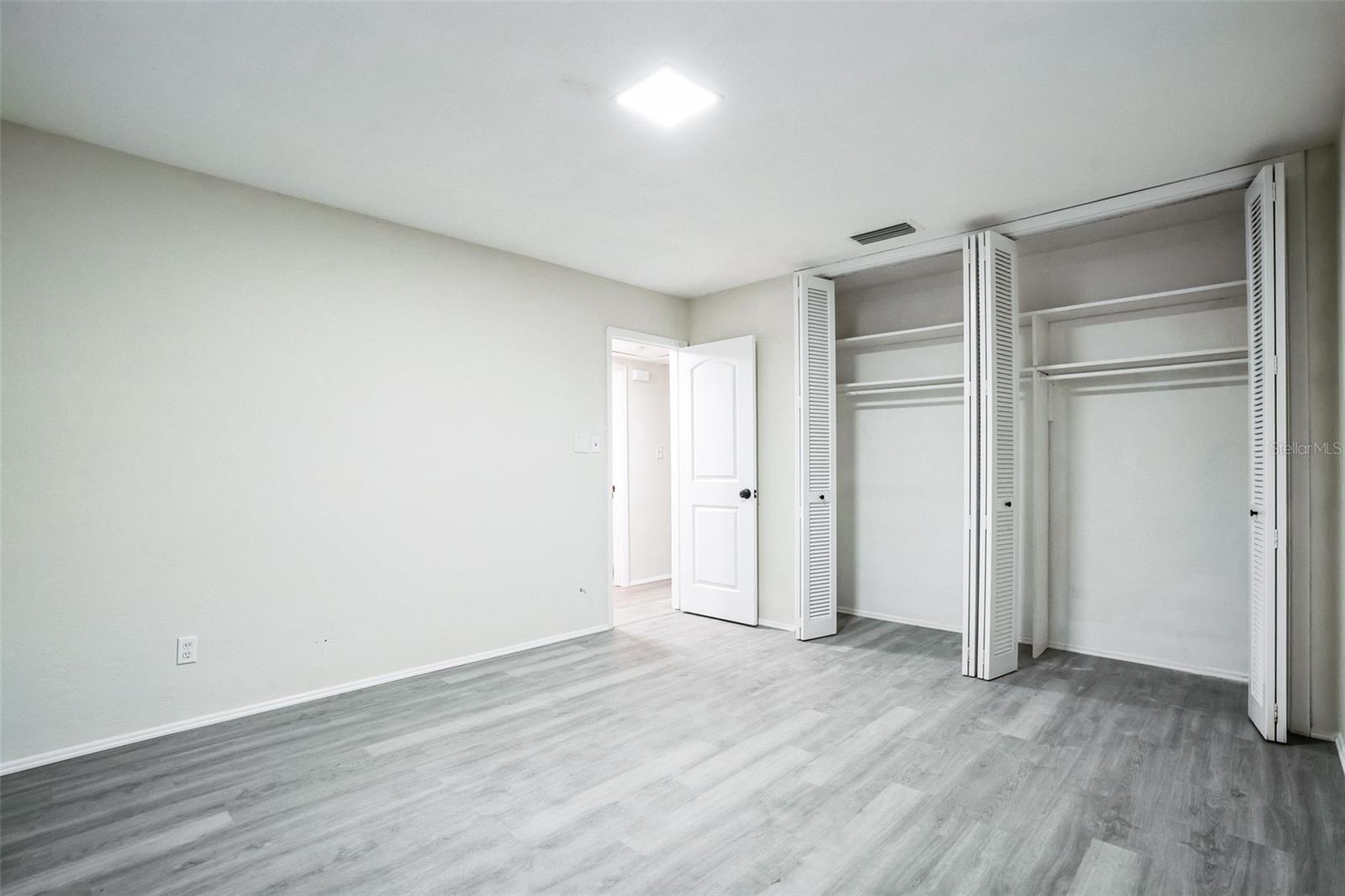 2070 68TH TER S, ST PETERSBURG, FL, 33712