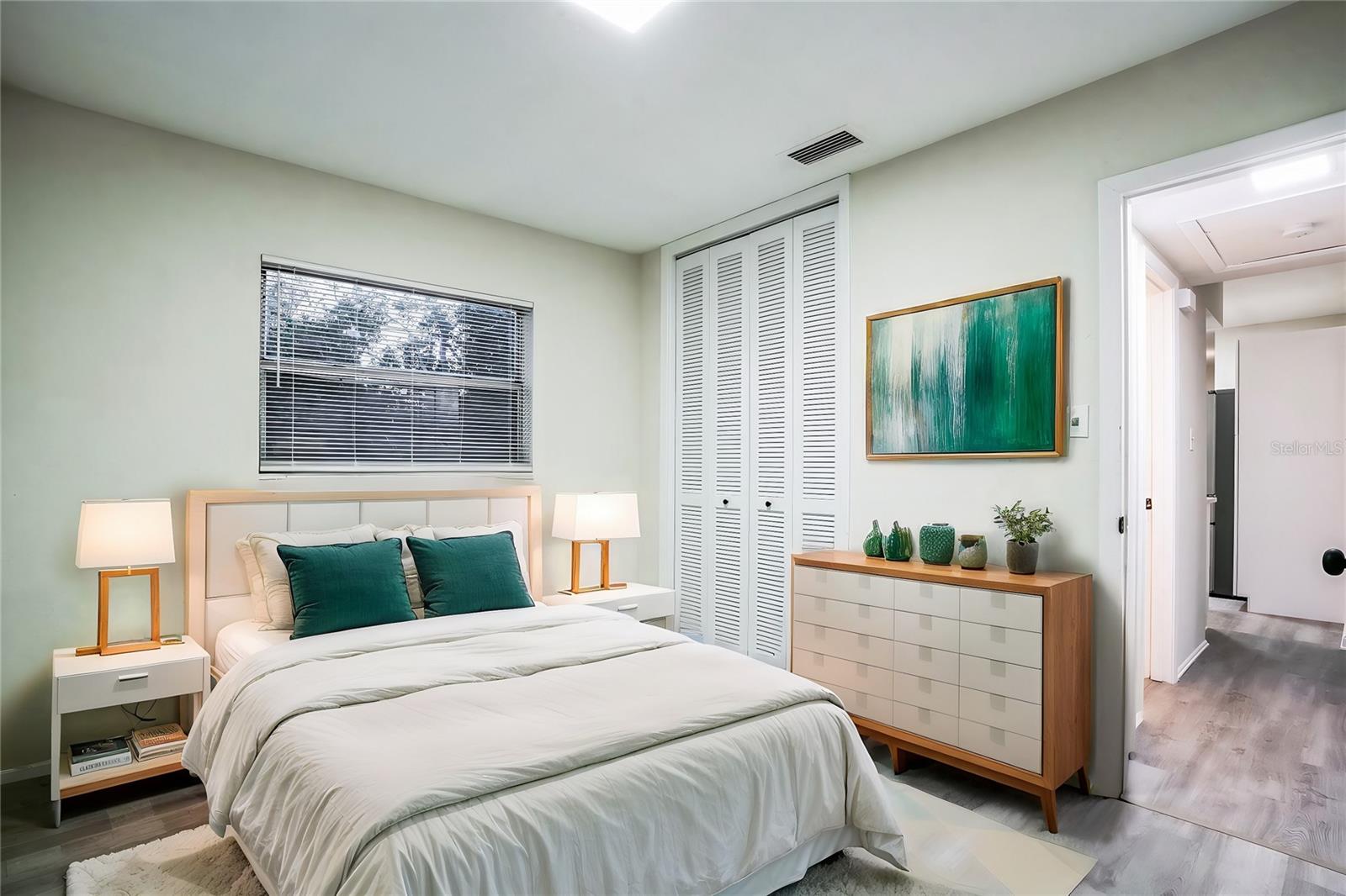 2070 68TH TER S, ST PETERSBURG, FL, 33712