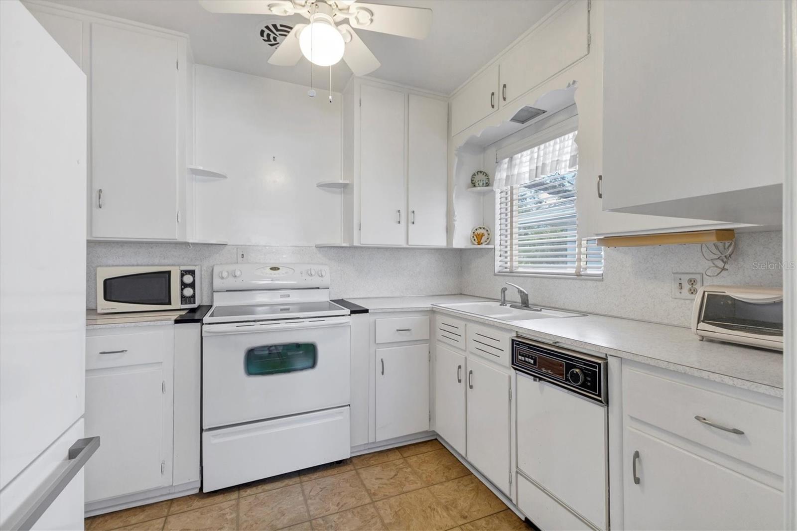 804 33RD STREET CT W, BRADENTON, FL, 34205