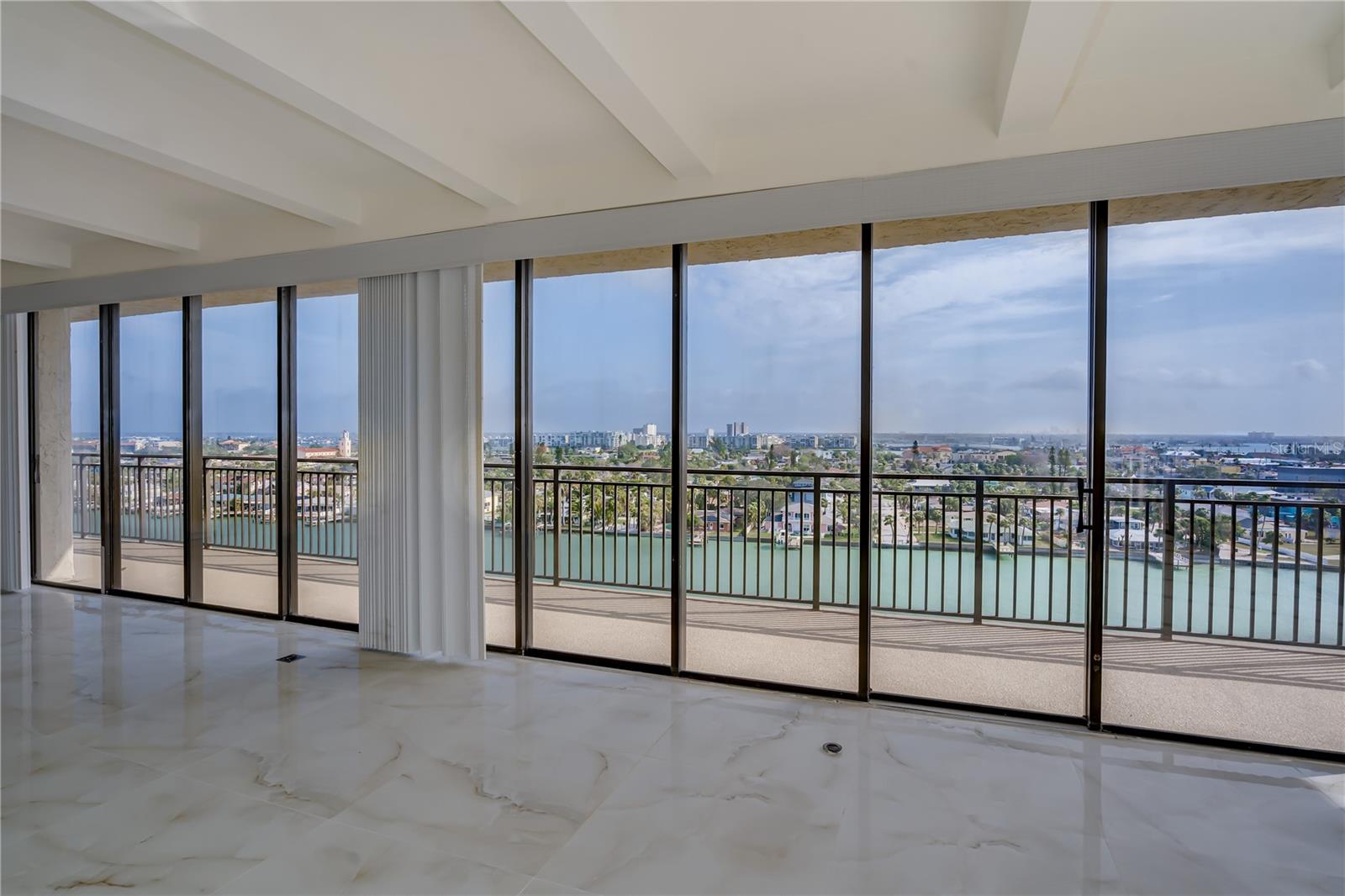 7600 BAYSHORE DR #901, TREASURE ISLAND, FL, 33706