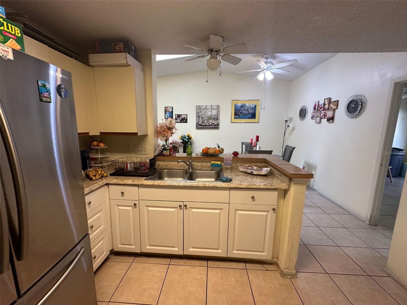 996 DOLPHIN DR, WINTER GARDEN, FL, 34787