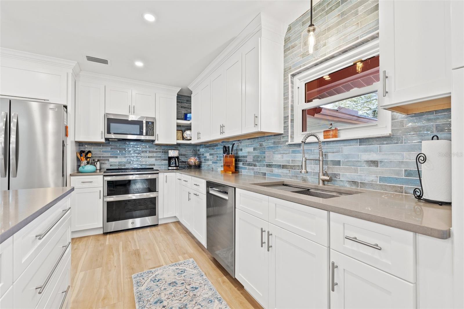 5001 SHETLAND AVE, TAMPA, FL, 33615