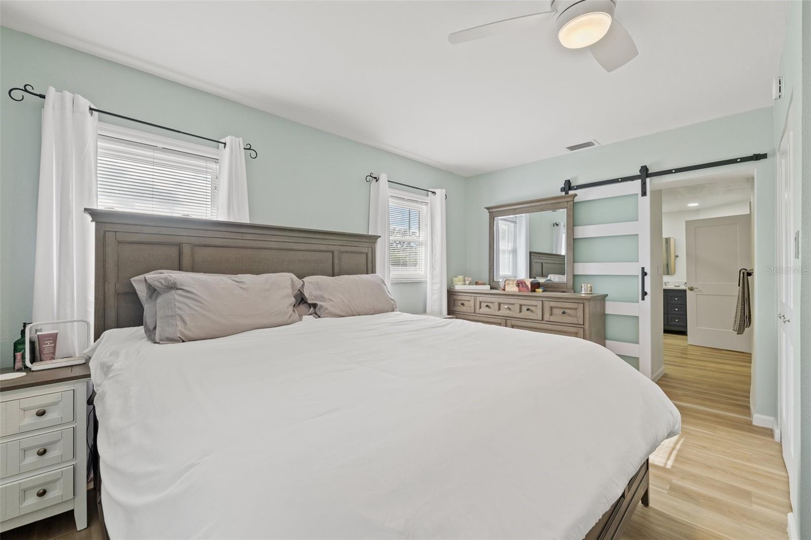 5001 SHETLAND AVE, TAMPA, FL, 33615