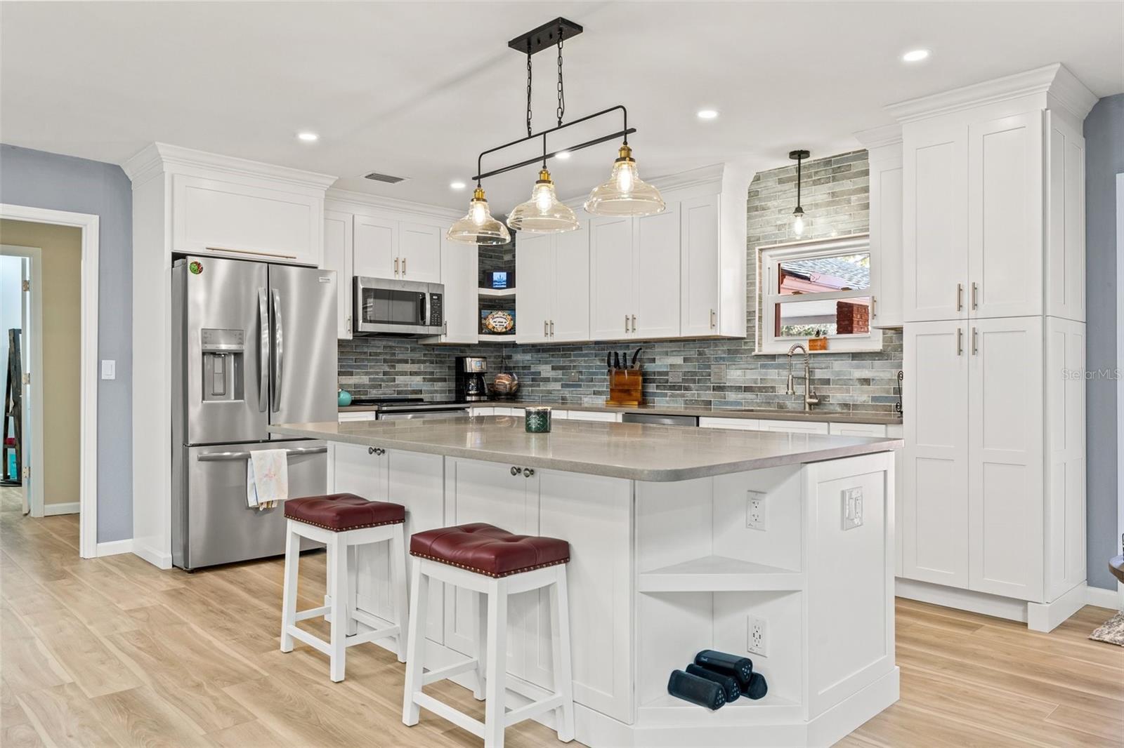 5001 SHETLAND AVE, TAMPA, FL, 33615