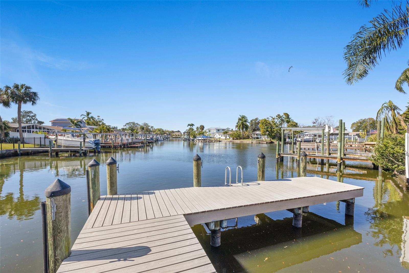 5001 SHETLAND AVE, TAMPA, FL, 33615
