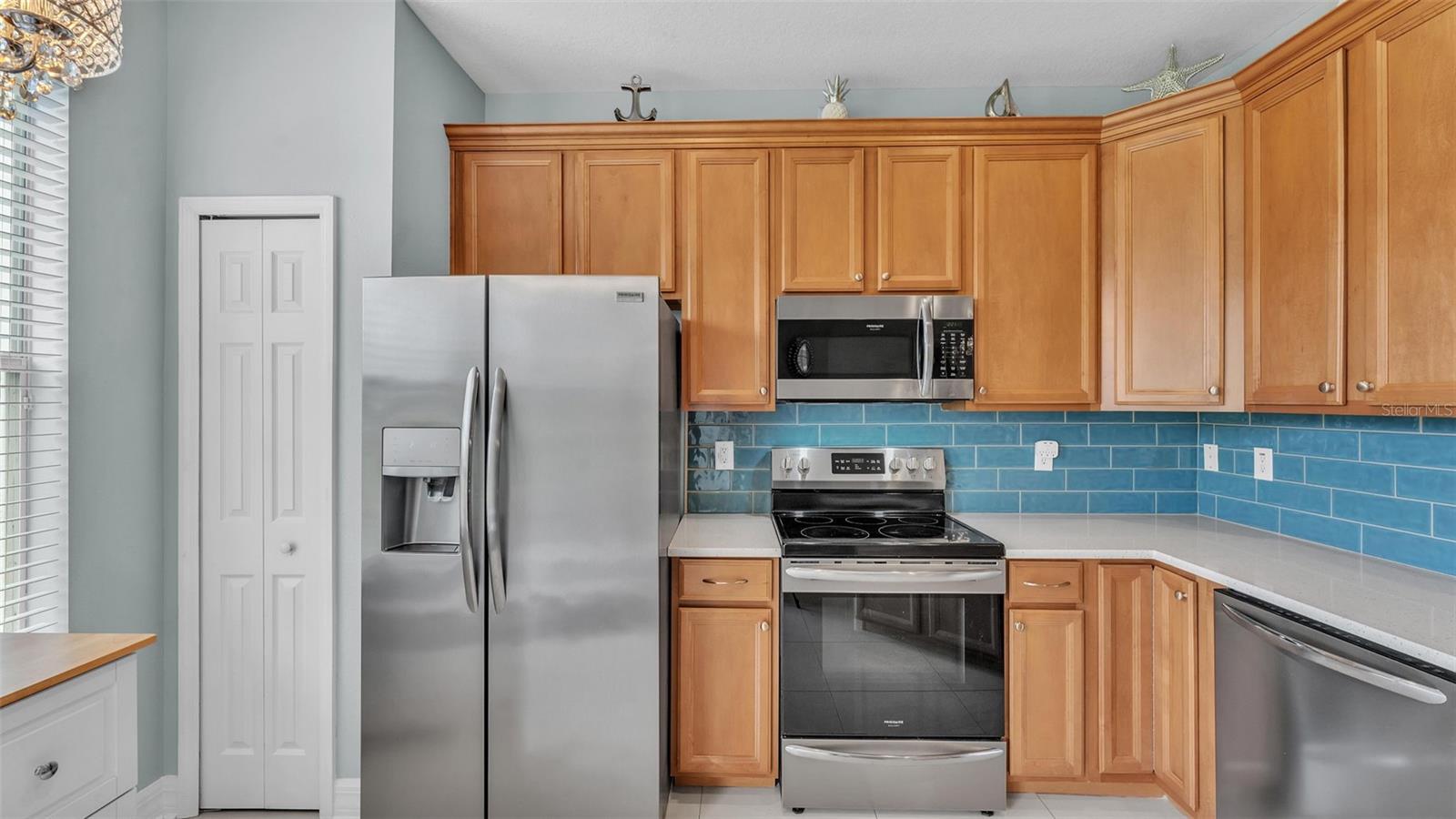 2151 PARK CRESCENT DR, LAND O LAKES, FL, 34639