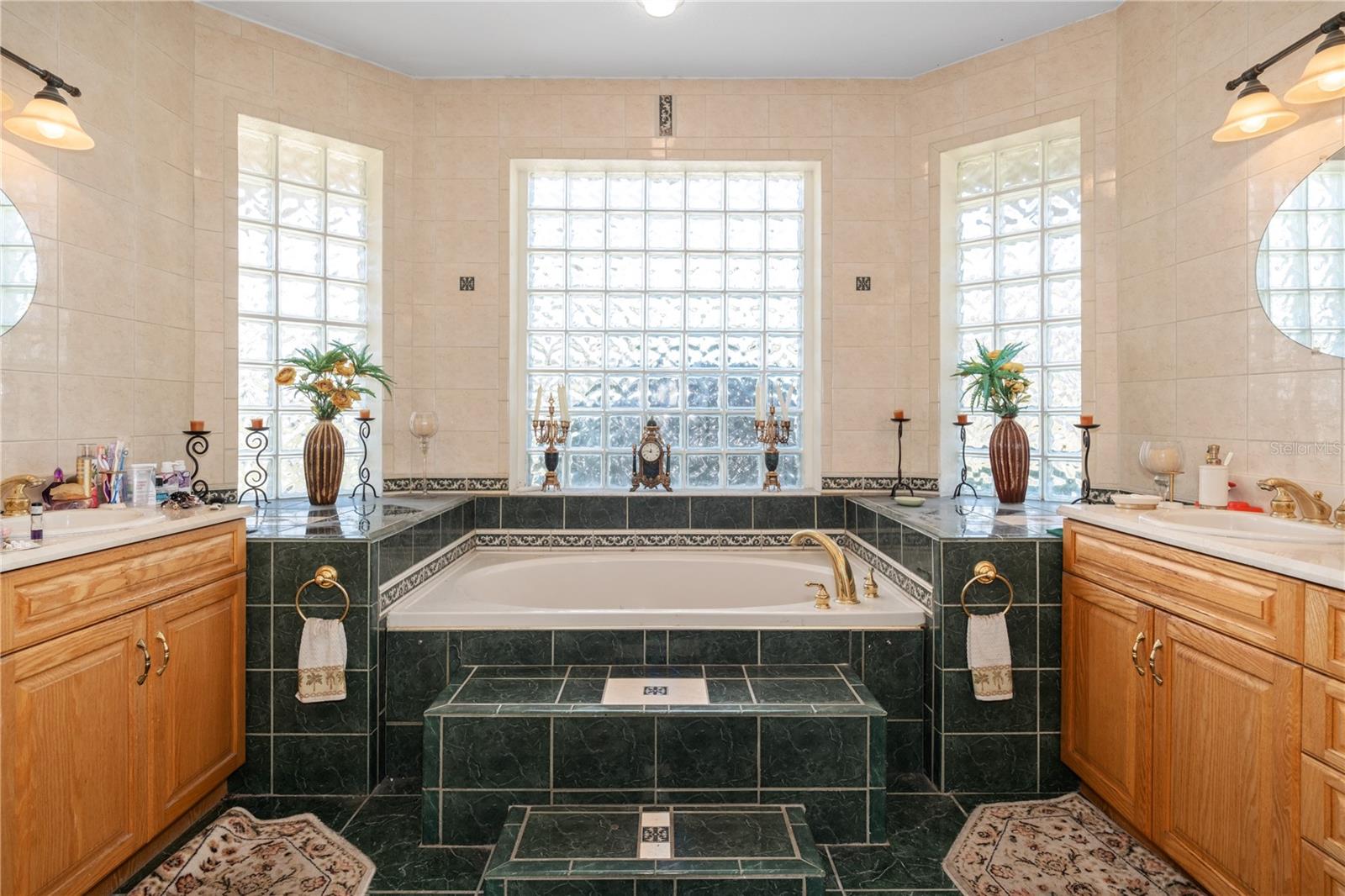 1051 DUNBAR AVE, SANFORD, FL, 32771