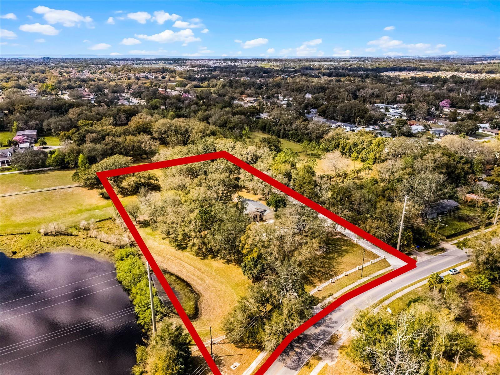 5140 N APOPKA VINELAND RD, ORLANDO, FL, 32818