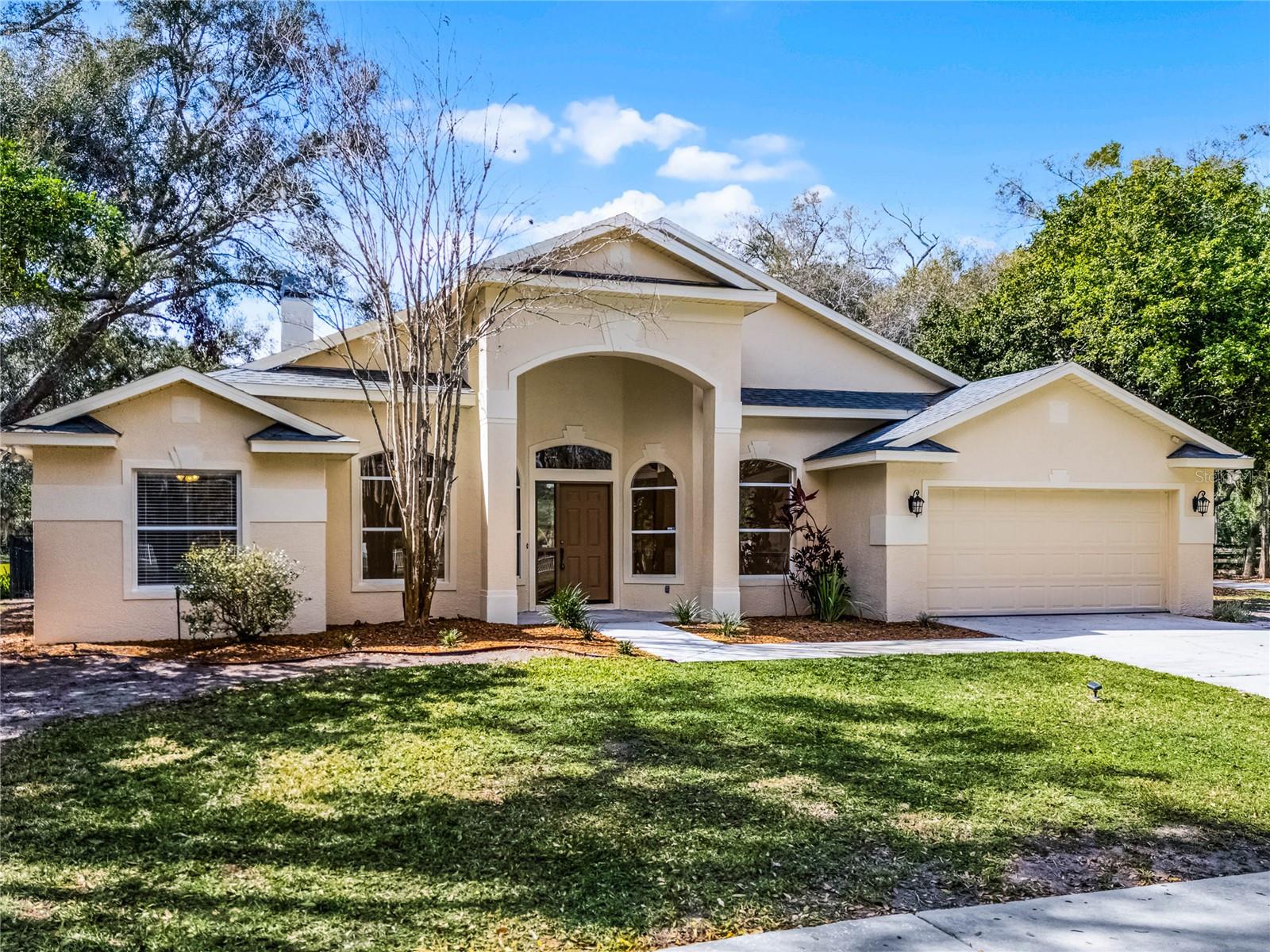 5140 N APOPKA VINELAND RD, ORLANDO, FL, 32818