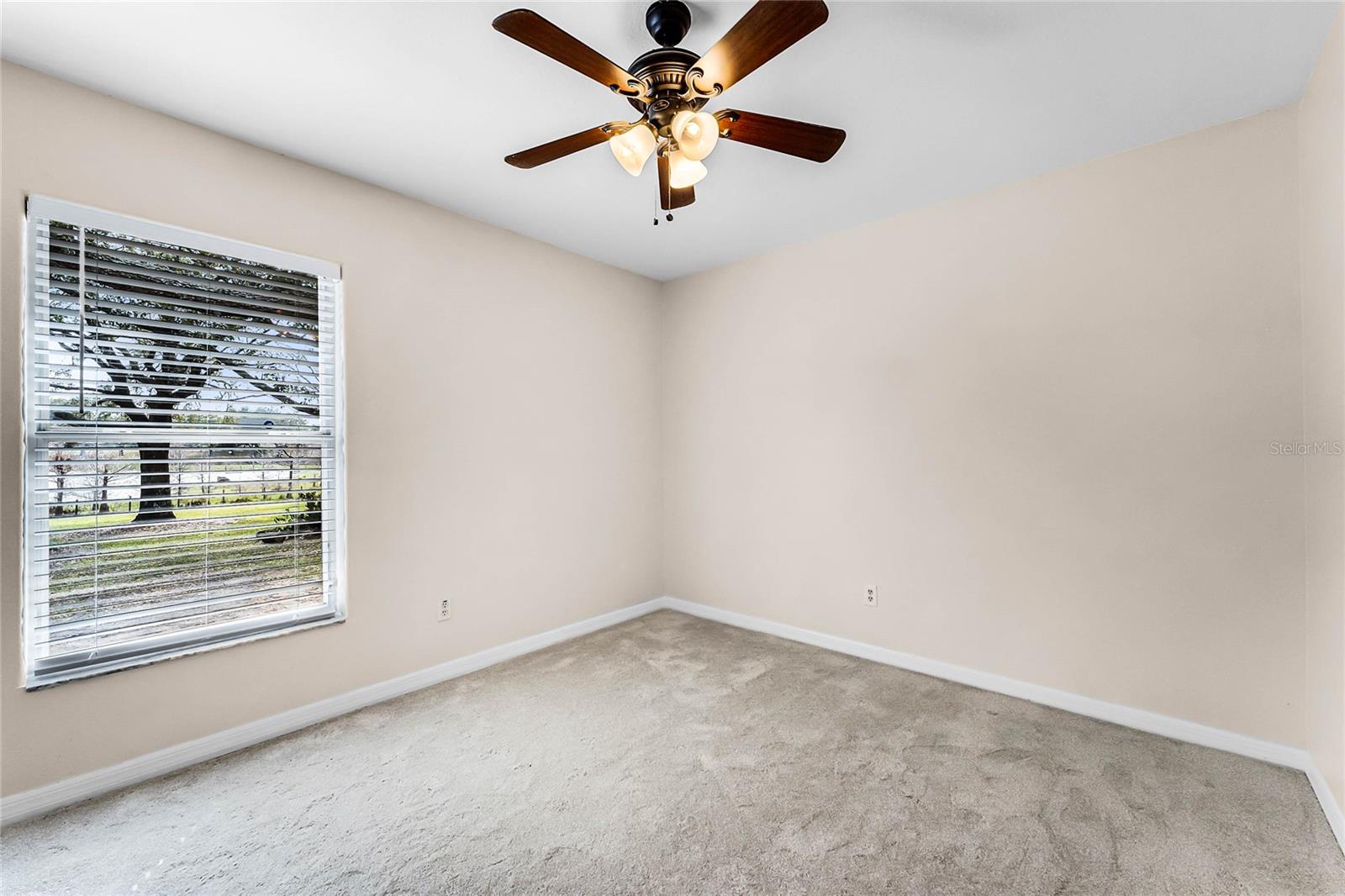 5140 N APOPKA VINELAND RD, ORLANDO, FL, 32818